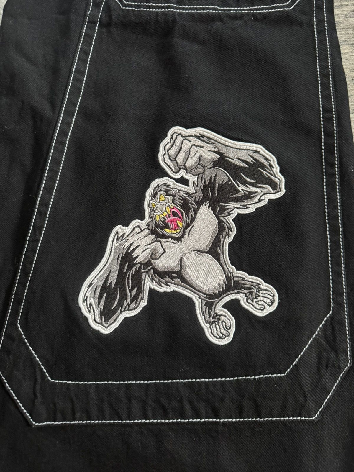 JNCO Jnco gorilla limited edition Size US 36 / EU 52 - 2 Thumbnail