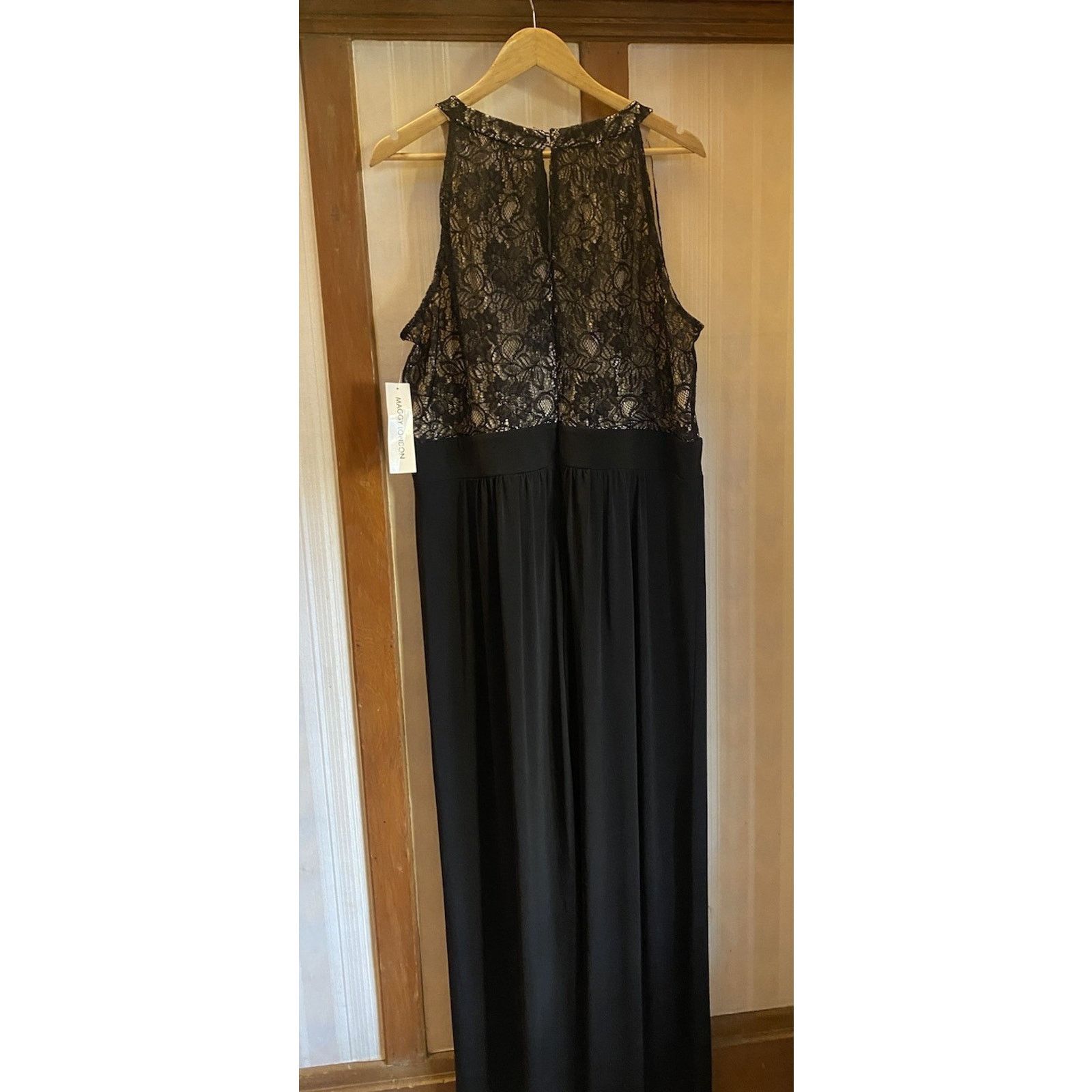 MAGGY LONDON NWT Maggoy London Times Jumpsuit Black Romper Women’s XL 249 Size 38" / US 16 / IT 52 - 4 Thumbnail
