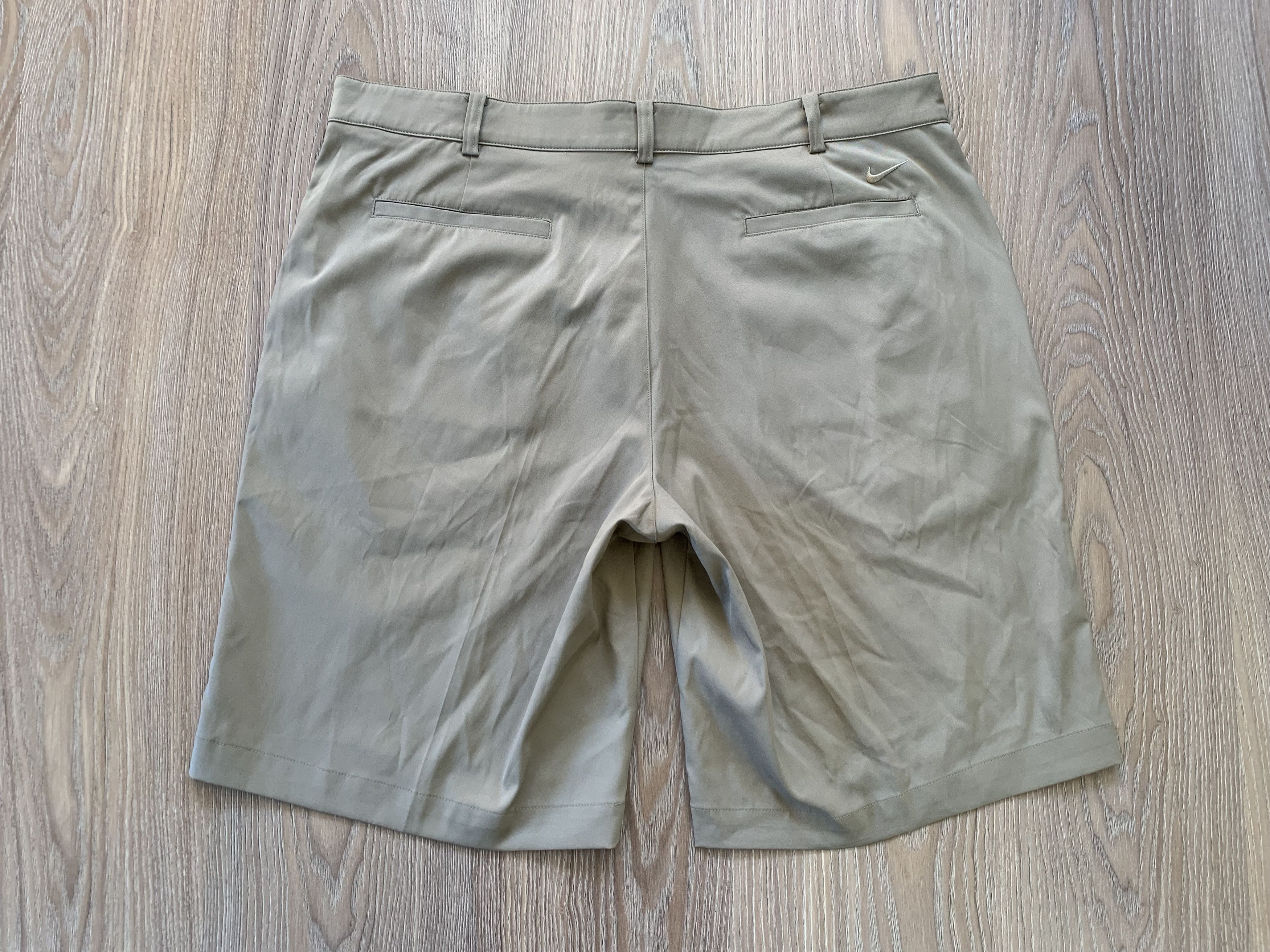 Nike Nike Golf Shorts Beige Size US 38 / EU 54 - 3 Thumbnail