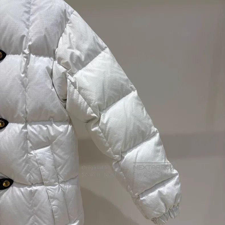 Louis Vuitton Louis Vuitton Ski capsule series is full of logo down jack Size XXS / US 00 / IT 34 - 4 Thumbnail