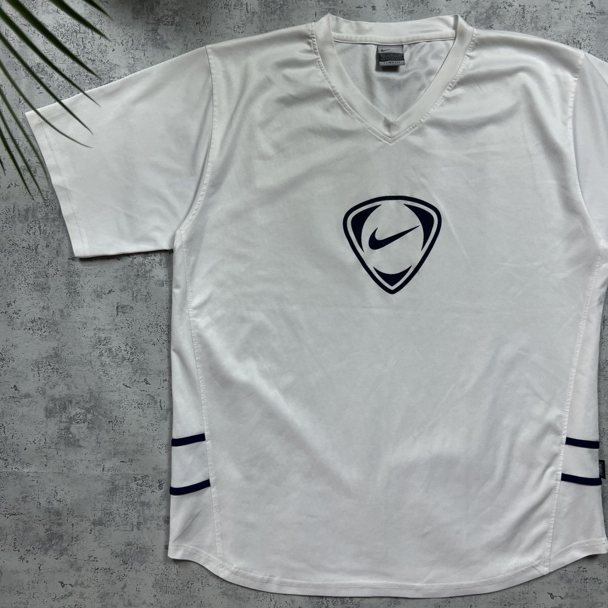 Nike 90s NIKE CENTRAL SWOOSH VINTAGE DRILL OVERSIZED TEE T-SHIRT Size US XL / EU 56 / 4 - 2 Thumbnail