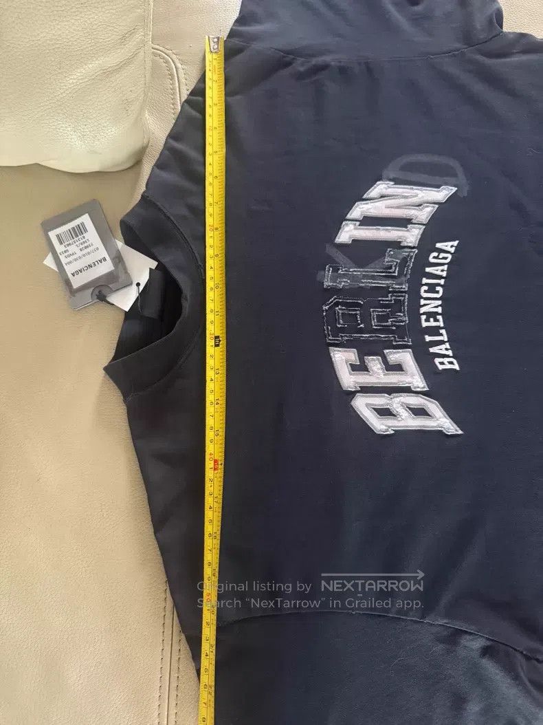 Balenciaga Balenciaga Letter T-Shirt Size US S / EU 44-46 / 1 - 8 Thumbnail
