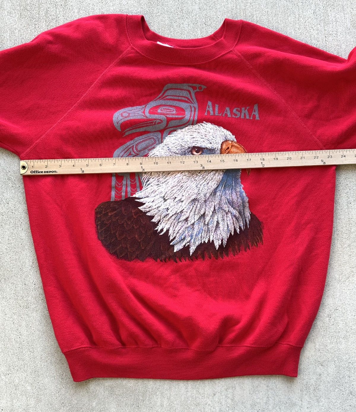 Vintage Vintage Alaska Sweatshirt Eagle Nature Hanes USA 90s Size US XL / EU 56 / 4 - 4 Thumbnail