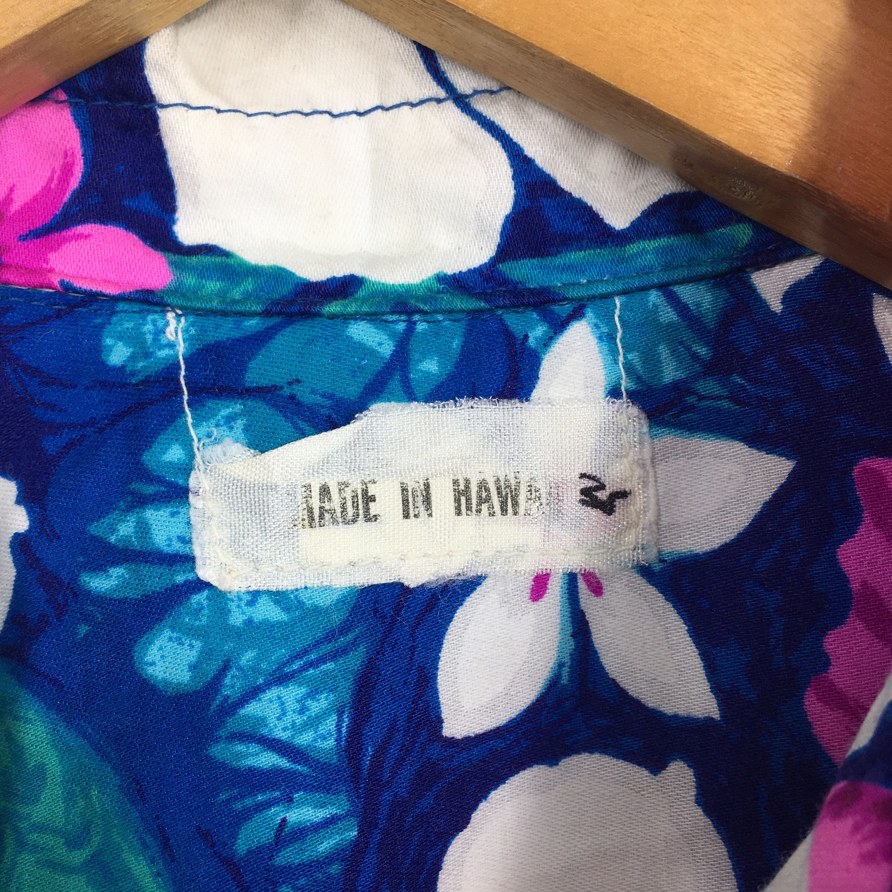 Life's a Beach Vintage Hawaii Beach Floral Blue Soft Shirt Medium Size US M / EU 48-50 / 2 - 4 Thumbnail