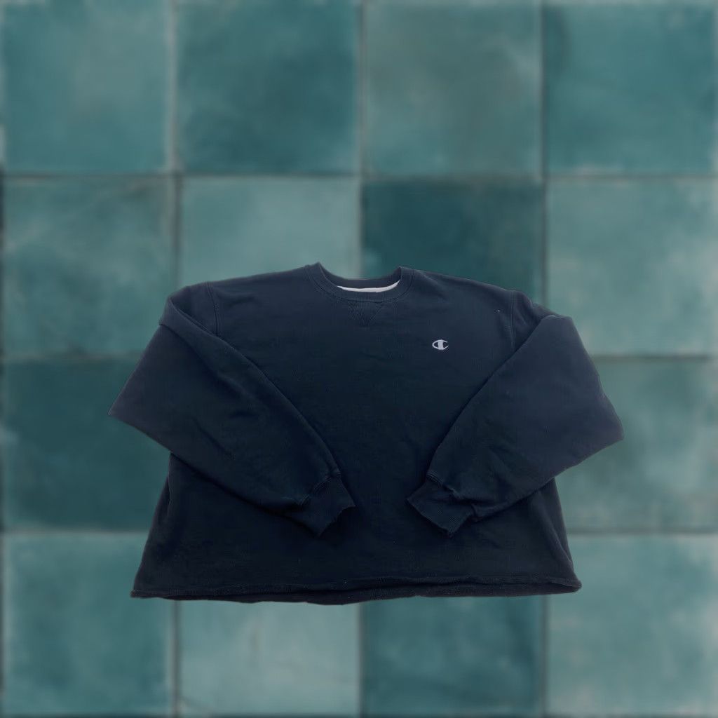 Champion Champion Sweatshirt Adult XL Black Bottom Hem Cut Size XL / US 12-14 / IT 48-50 - 1 Thumbnail