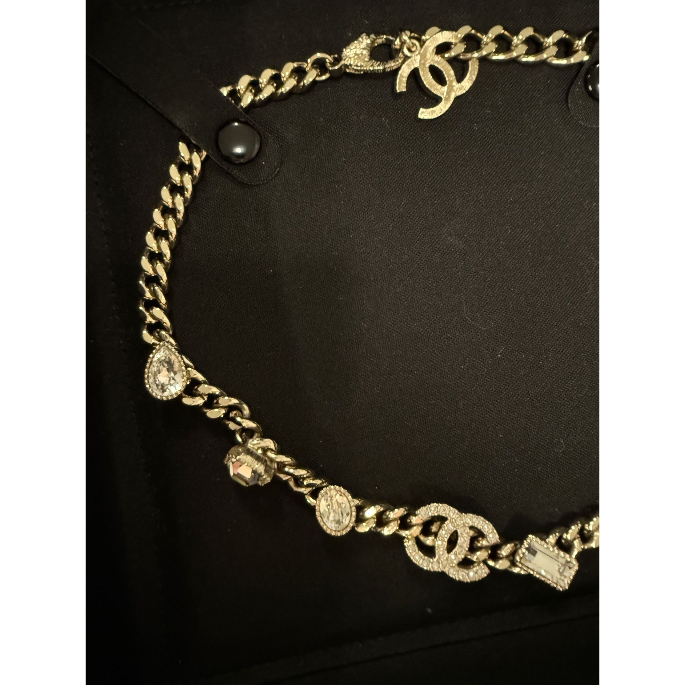 Chanel Chanel Gold-Tone Crystal Embellished Chain Necklace With CC Size ONE SIZE - 2 Thumbnail