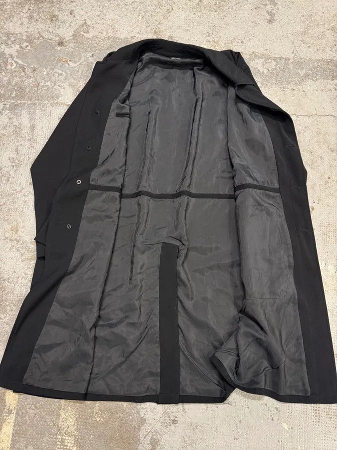 Giorgio Armani 1990s Giorgio Armani Black Trench Coat Size US M / EU 48-50 / 2 - 5 Thumbnail