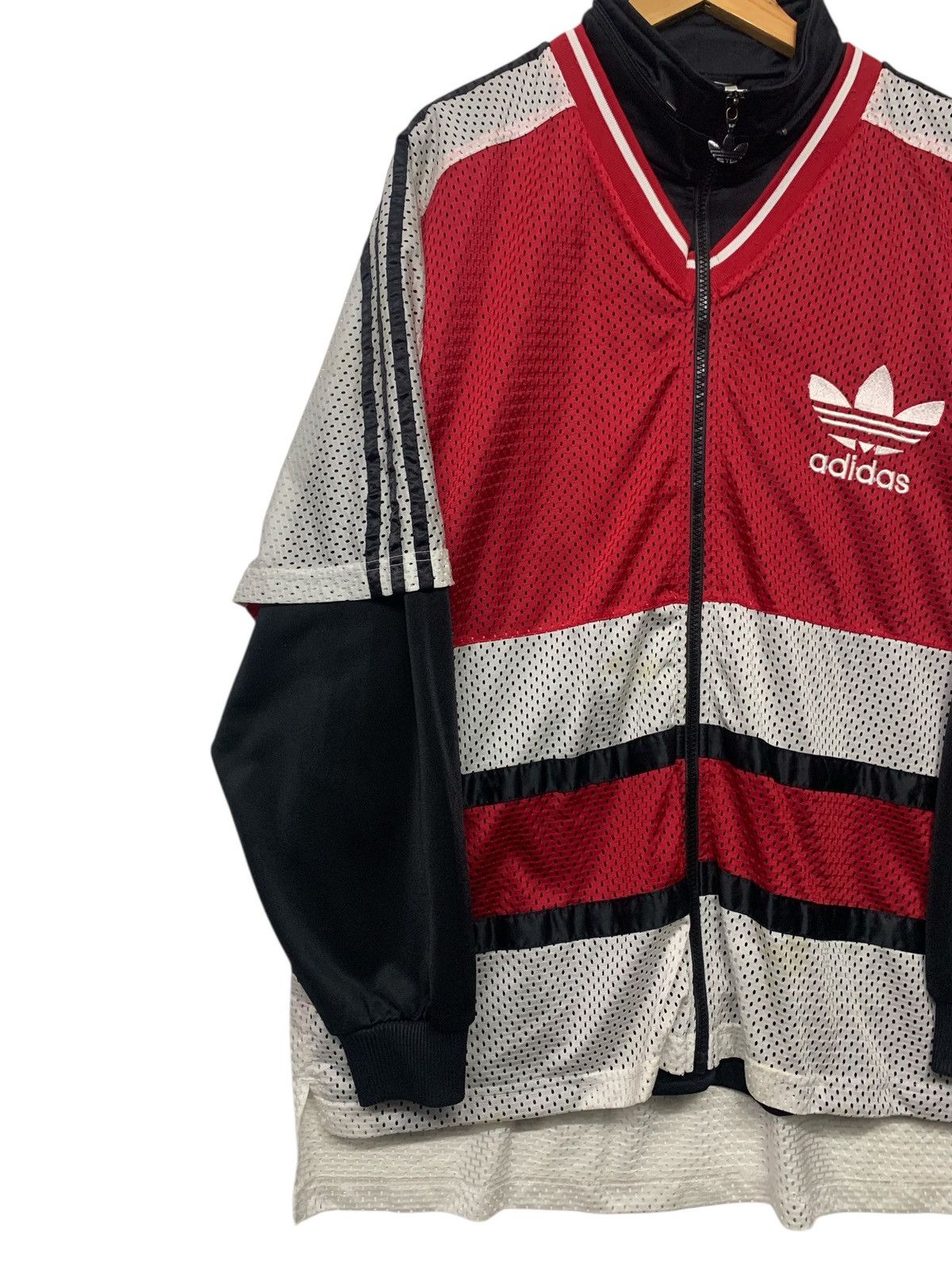 Adidas 90's Adidas Big Logo Streetwear Style Zipper Down Jacket Size US L / EU 52-54 / 3 - 6 Thumbnail