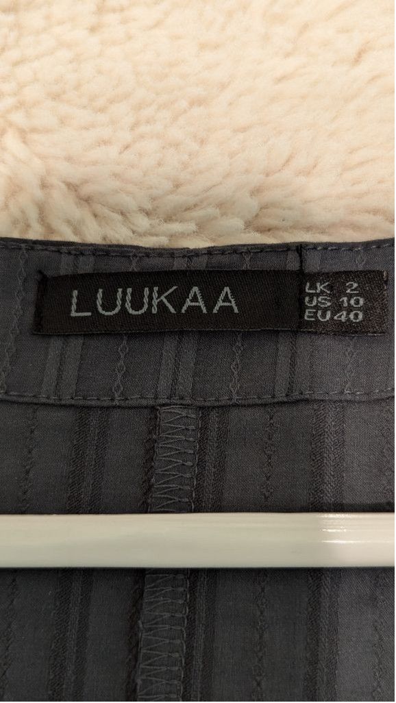 Designer Women's Luukaa Dress, Size 10, Grey Size L / US 10 / IT 46 - 4 Thumbnail