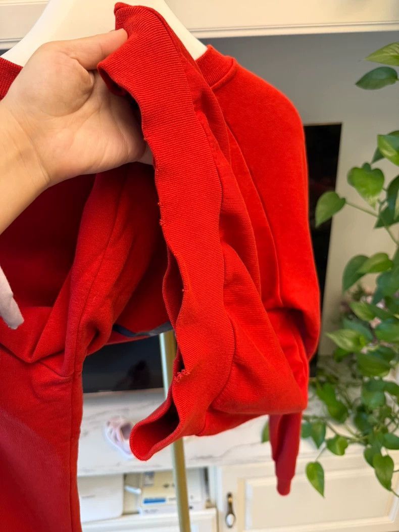 Givenchy Givenchy Givenchy Vintage Red Sweatshirt for Women -2507 Size US XS / EU 42 / 0 - 7 Thumbnail