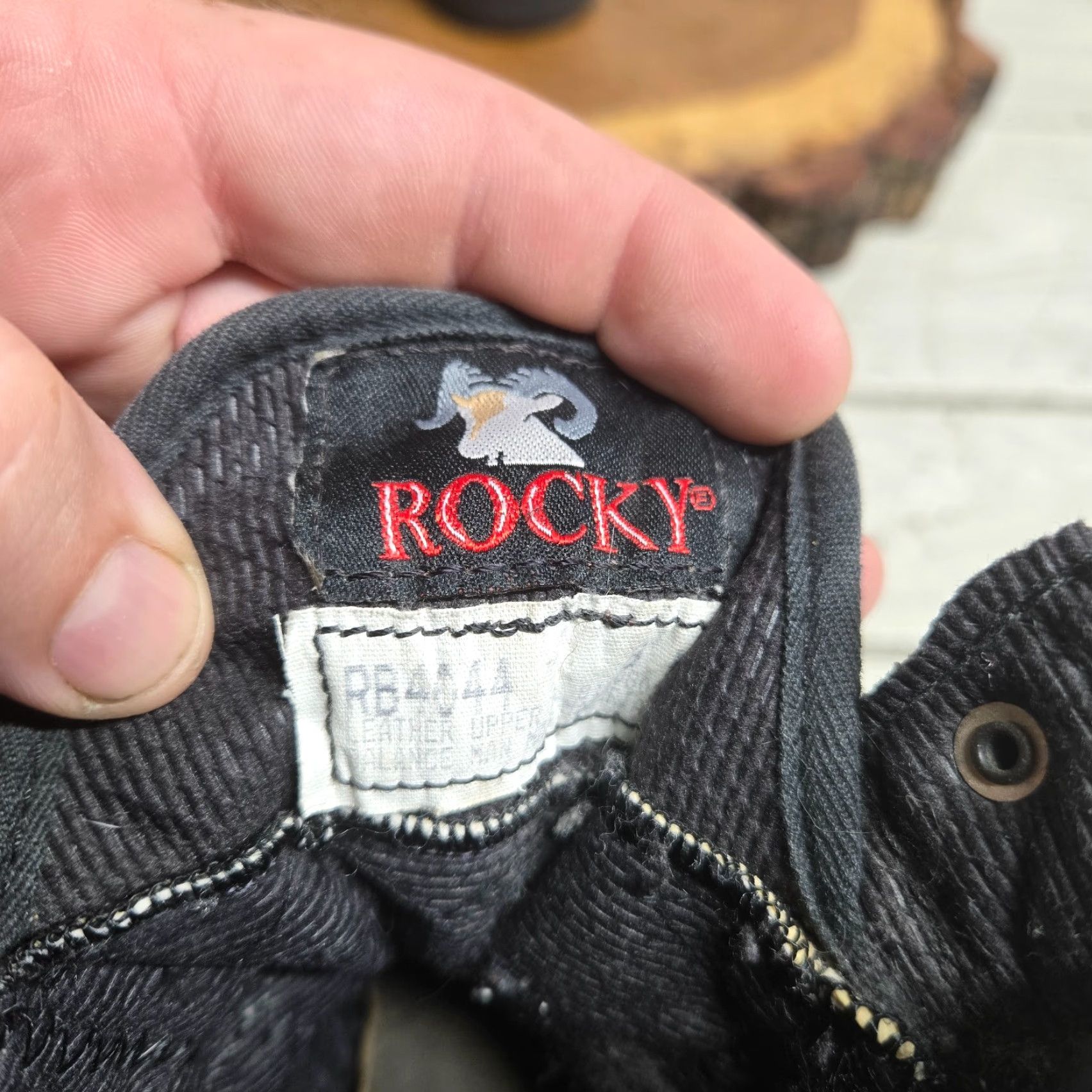 Vintage Rocky Black Insulated Hiking Boot Adult Women's Size 8M - Ankle, Round Toe, Lace Up, Outdoor Size US 8 / IT 38 - 7 Thumbnail