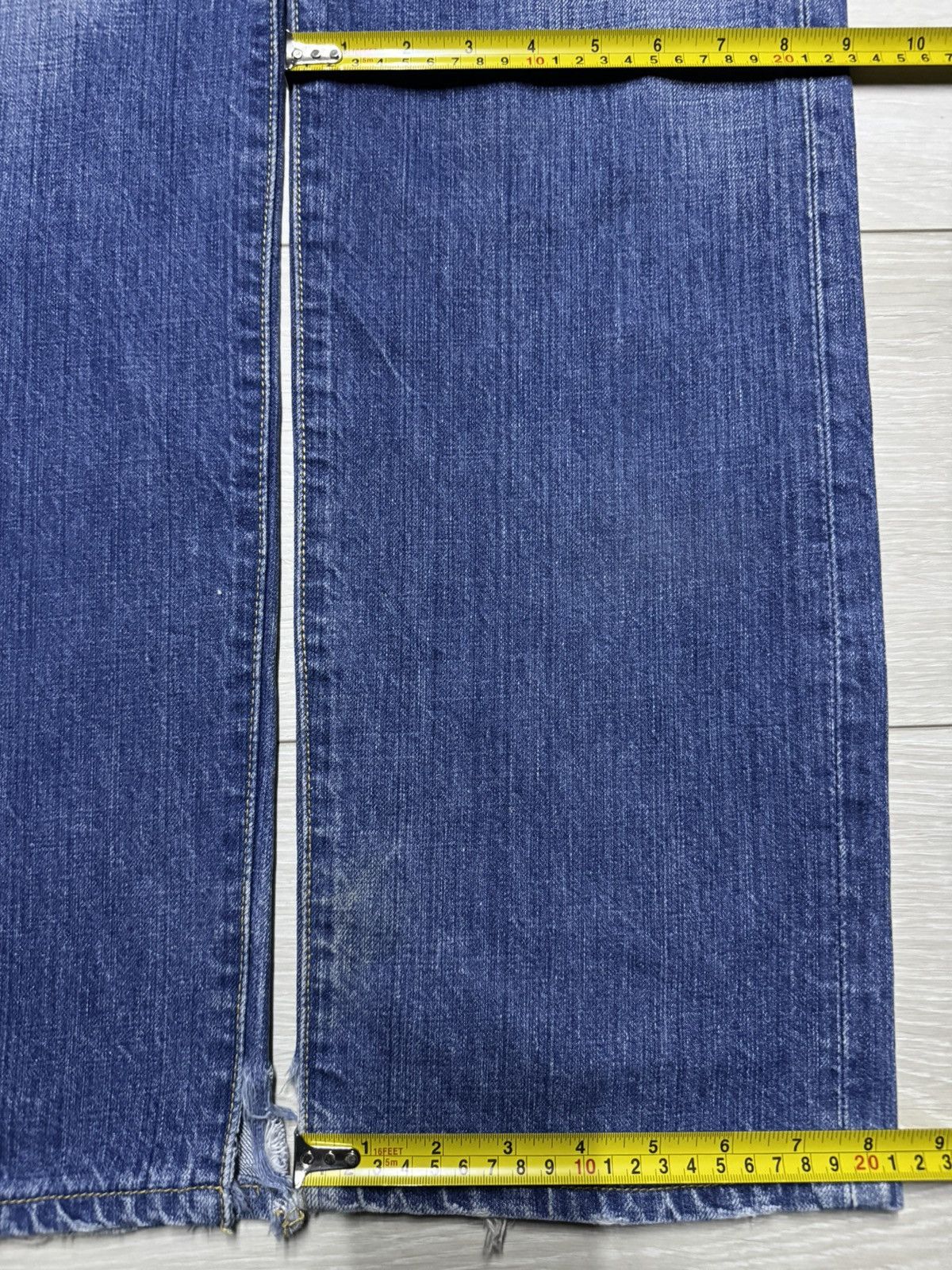 Levi's Vintage Levis 501 Faded Wash Distressed Loose Jeans Size US 31 - 18 Thumbnail