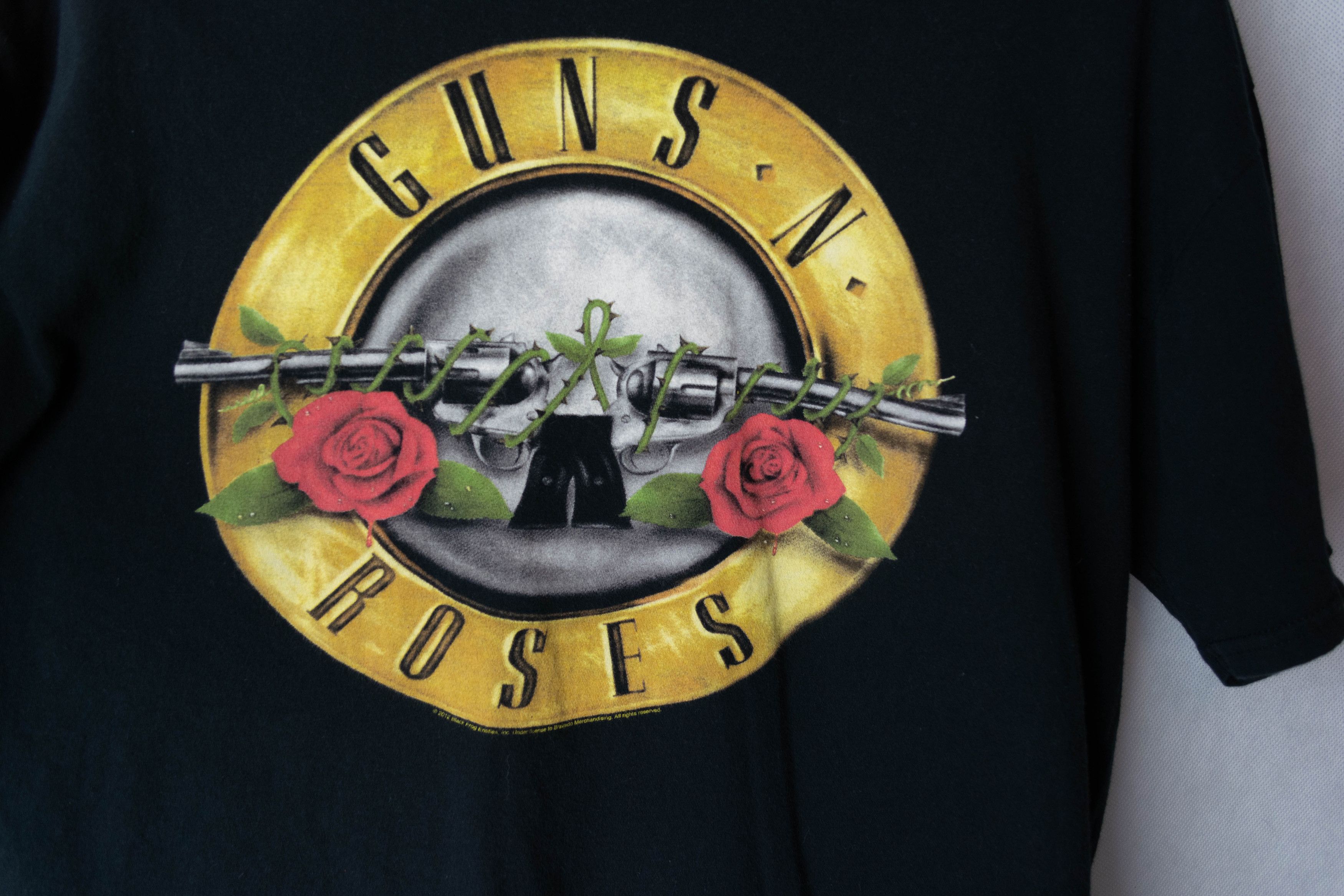 Band Tees × Gildan × Guns N' Roses Guns N Roses band tee 2012 gildan vintage Size US XL / EU 56 / 4 - 2 Thumbnail