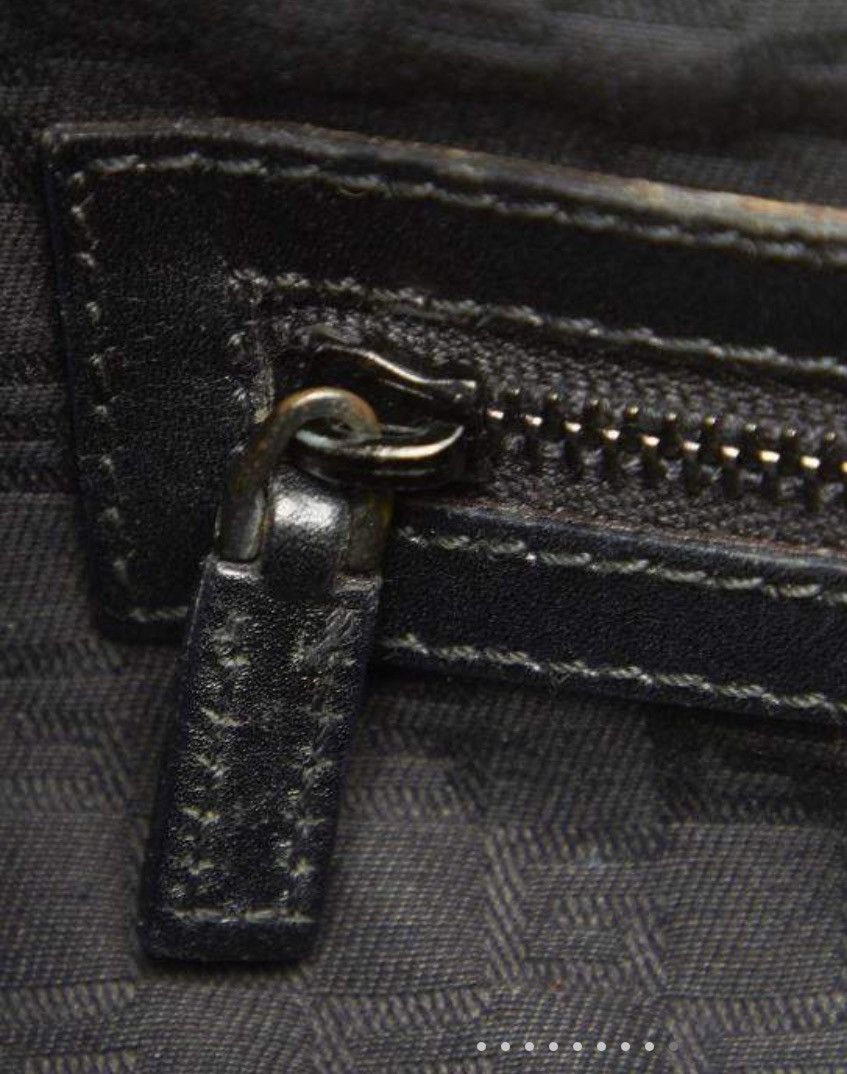 Gucci Authentic Gucci Black Leather Whipstitch Hobo Bag Size ONE SIZE - 4 Thumbnail