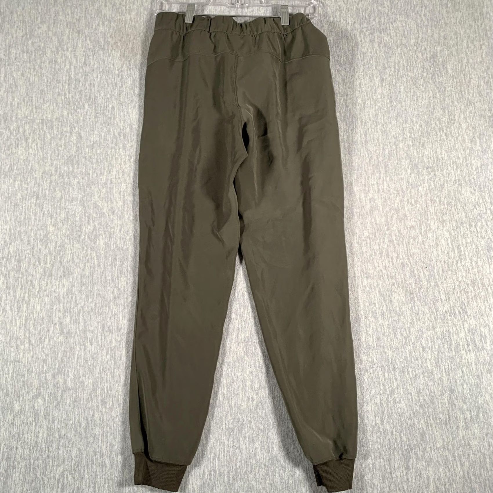 Lululemon Lululemon Pants Womens 6 Green Jogger Pants Yoga Gym Running Walking Lounge Stretch Pockets Elastic Waist Tapered Inseam 26.5" Drawstring Womens Size 28" / US 6 / IT 42 - 5 Thumbnail