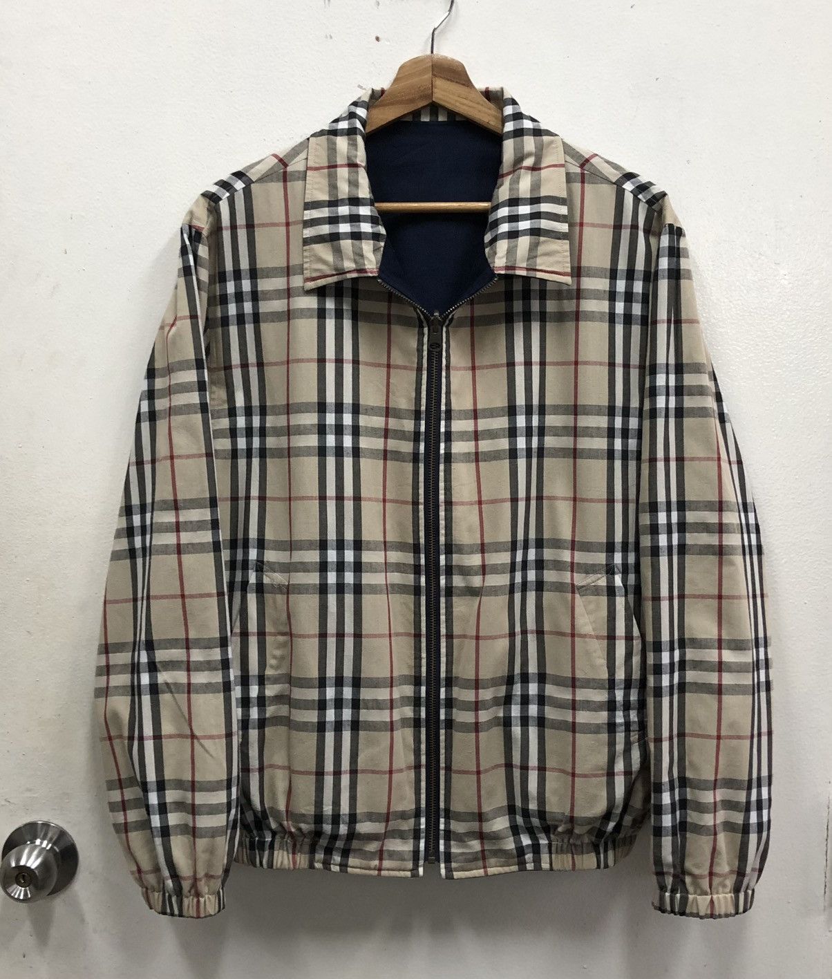 Burberry Burberry London Novacheck Reversible Bomber Jacket Size US M / EU 48-50 / 2 - 10 Thumbnail