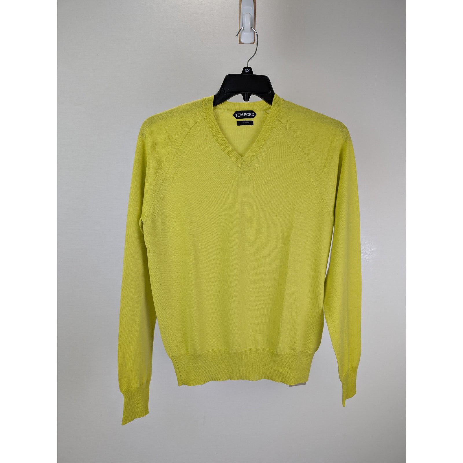 Tom Ford o1rshd1 V-Neck Knitwear Crewneck Sweatshirt Sweater Yellow Size US M / EU 48-50 / 2 - 1 Thumbnail