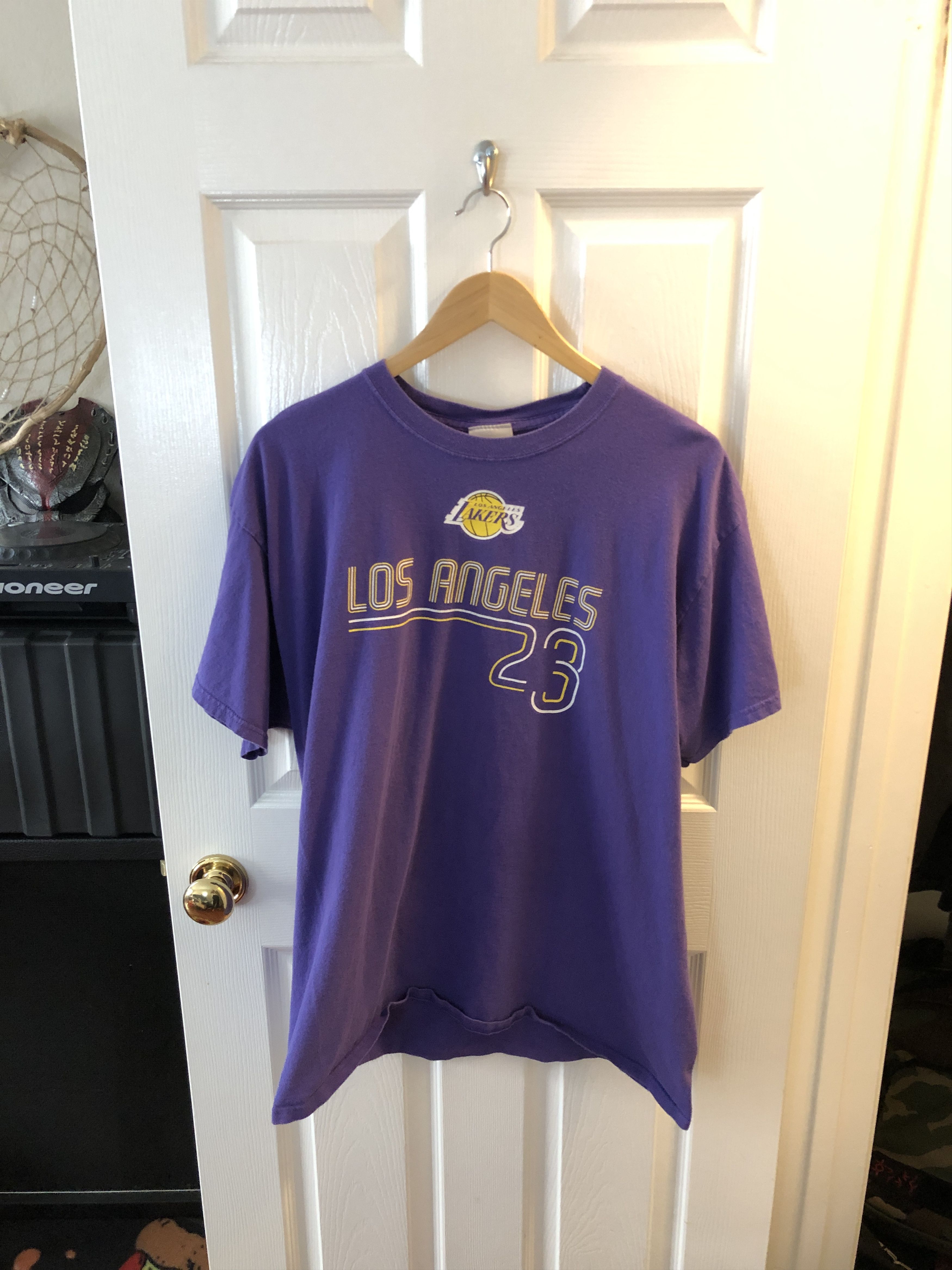 NBA LA Lakers Lebron James NBA T Shirt Size US XL / EU 56 / 4 - 1 Thumbnail