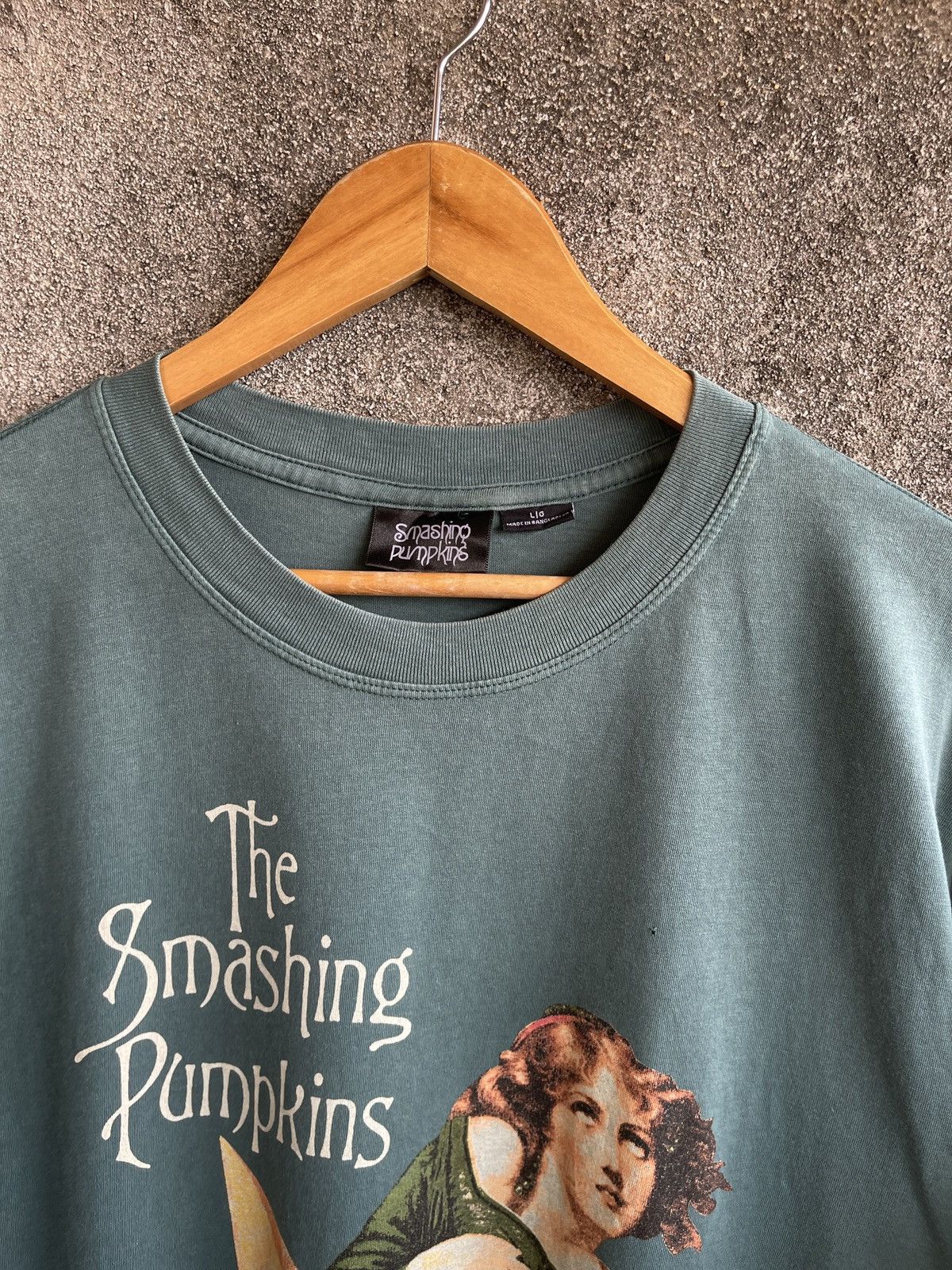 Band Tees Vintage The Smashing Pumpkins Mellon Collie Rock Band Tshirt Size US L / EU 52-54 / 3 - 6 Thumbnail