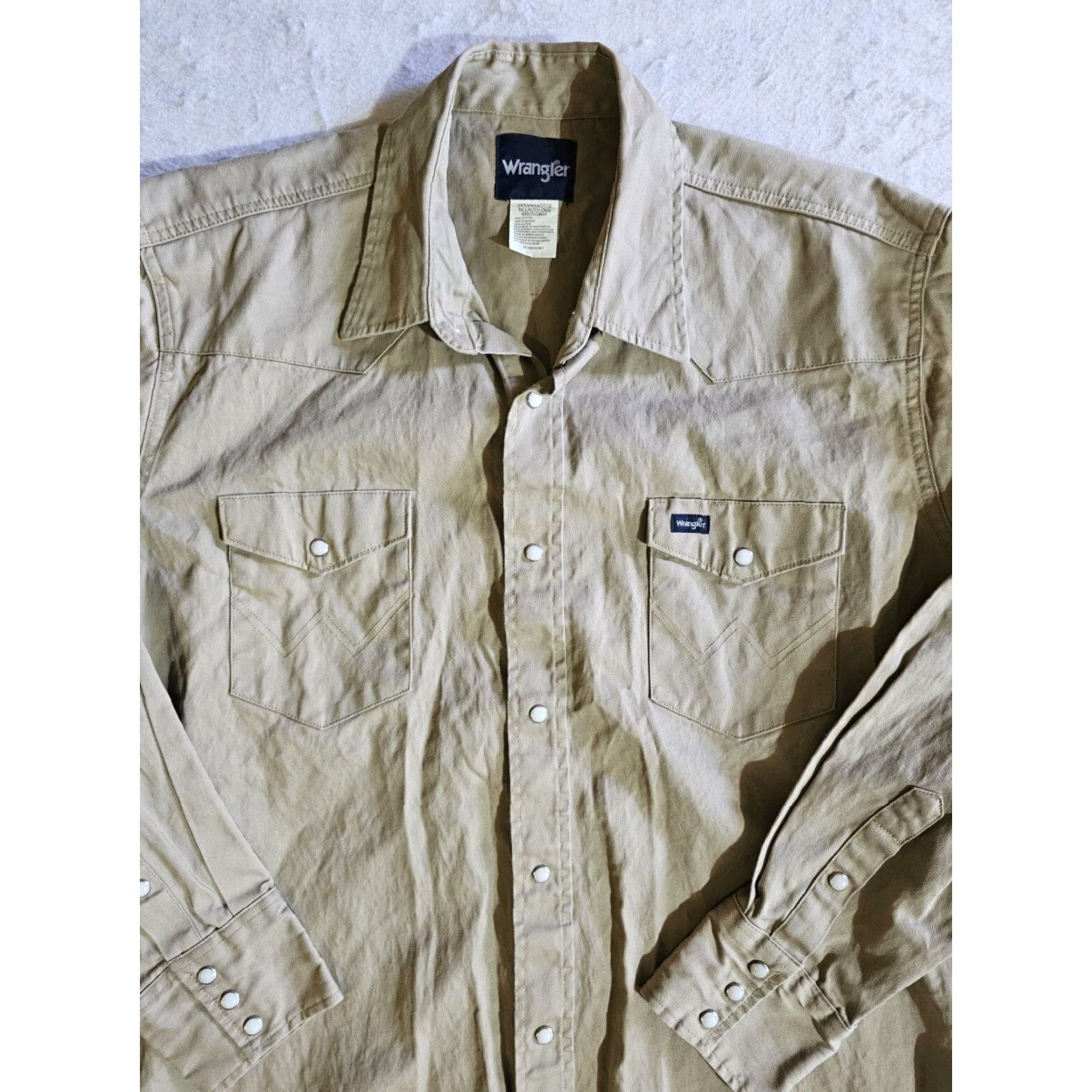 Wrangler VINTAGE Wrangler Khaki Pearl Snap Heavy Canvas Western Work Shirt Mens 2XL Tall Size 2XLT N/A Size US XXL / EU 58 / 5 - 2 Thumbnail