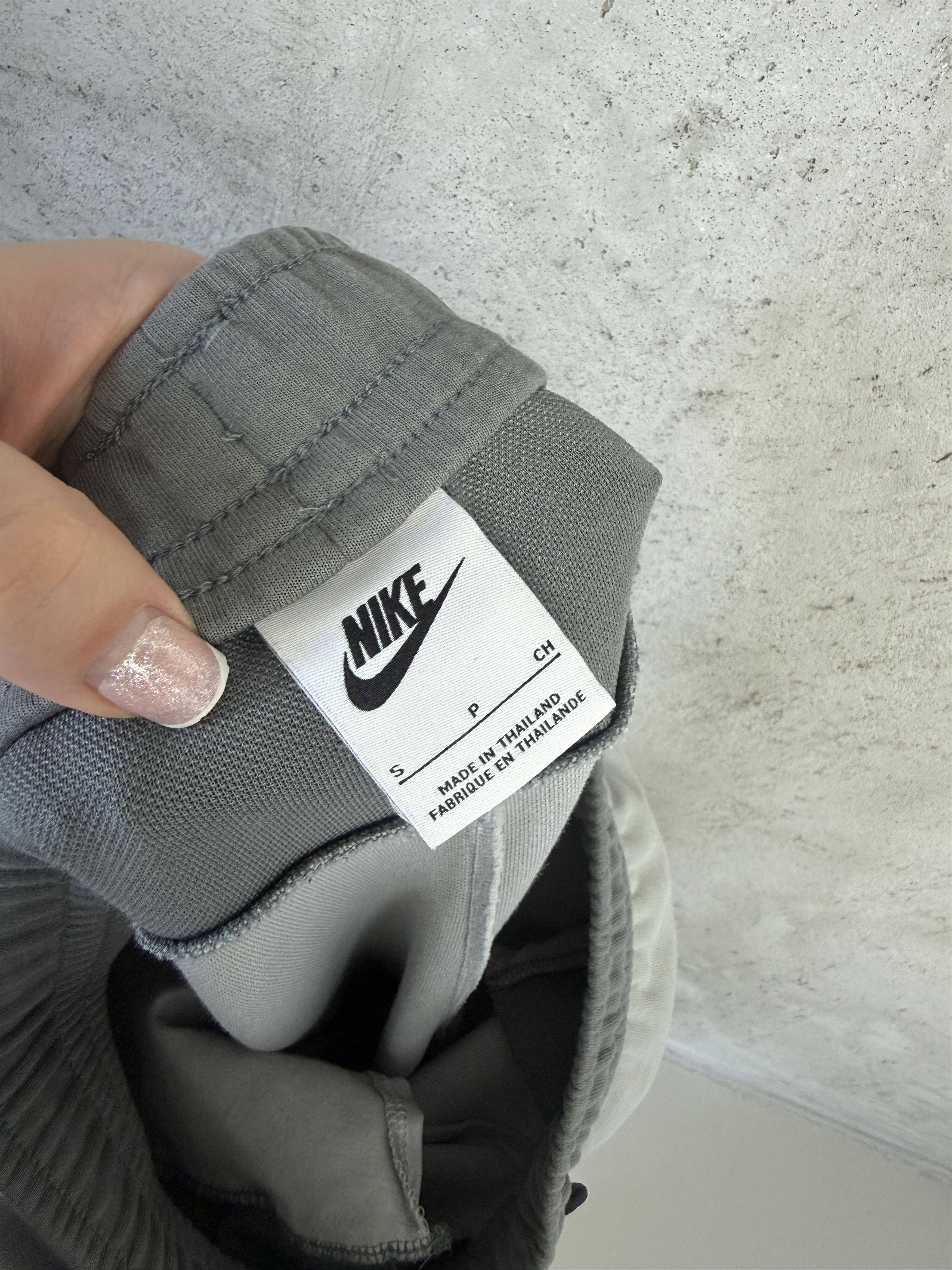 Nike Nike tech fleece sweatpants joggers drip drill trap Size 28" / US 6 / IT 42 - 4 Thumbnail
