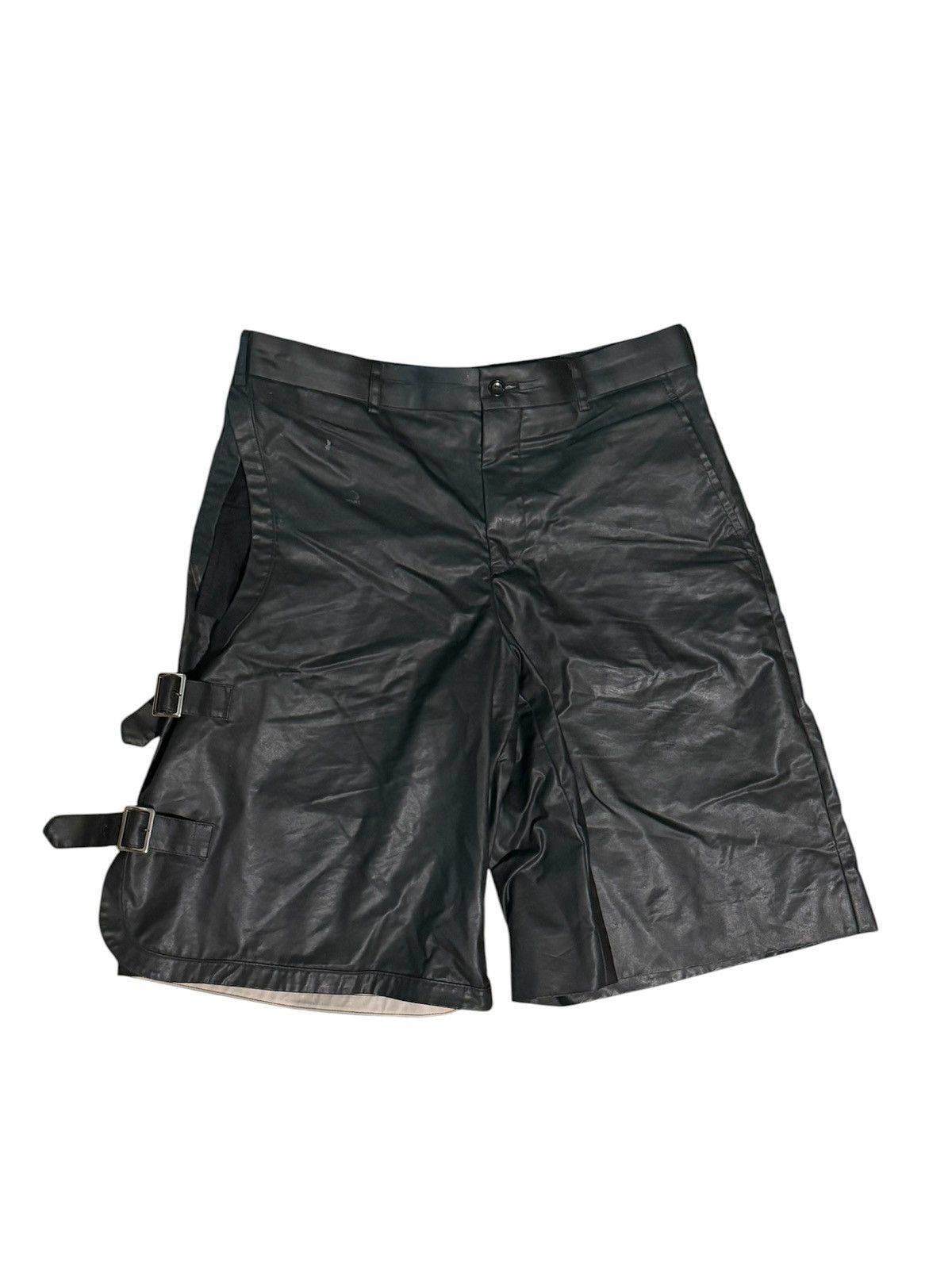 COMME DES GARCONS HOMME PLUS FW 2021 WAXED BUCKLE SHORTS