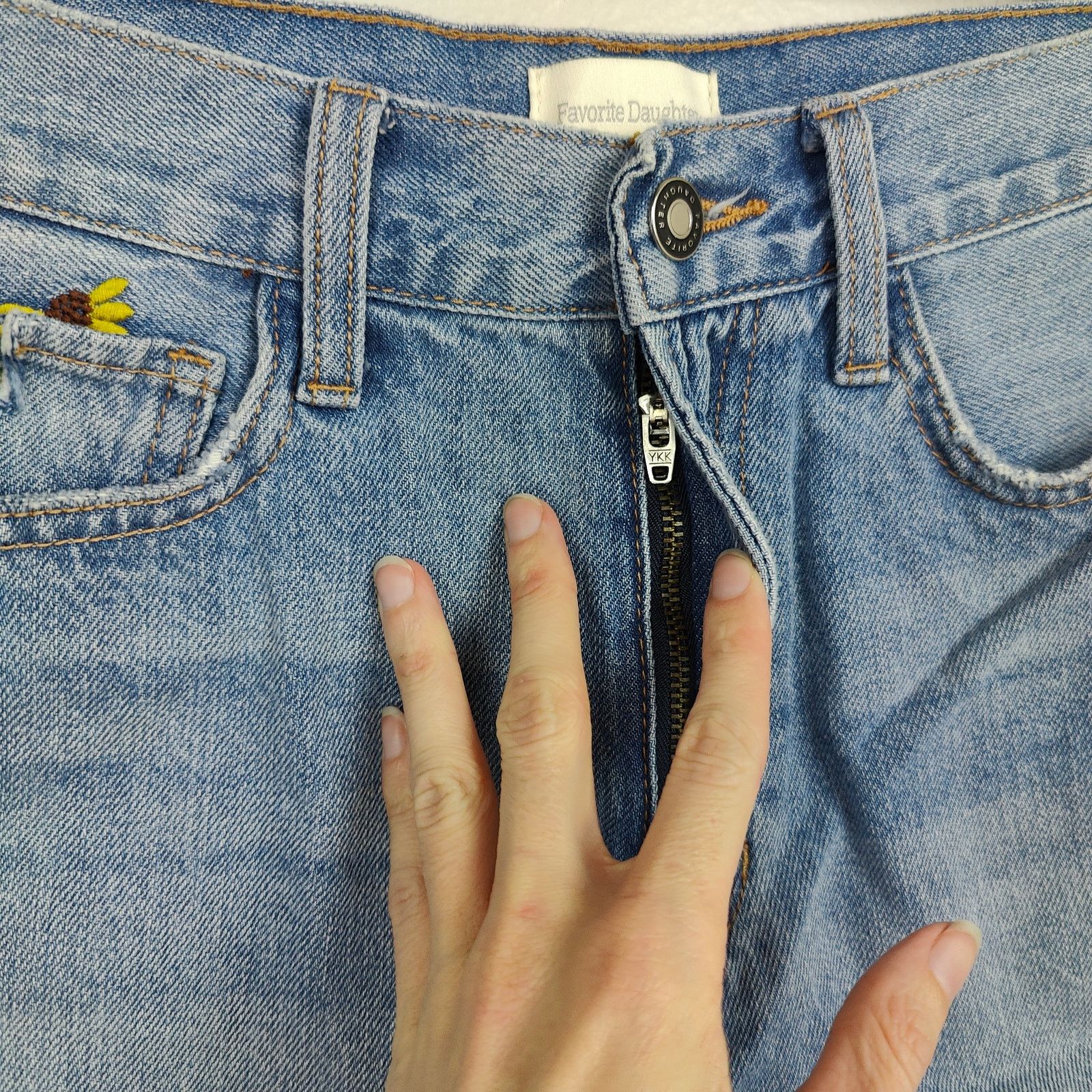 Other Favorite Daughter The Juni High Rise Cut Off Shorts Women 27 Size 27" / US 4 / IT 40 - 4 Thumbnail