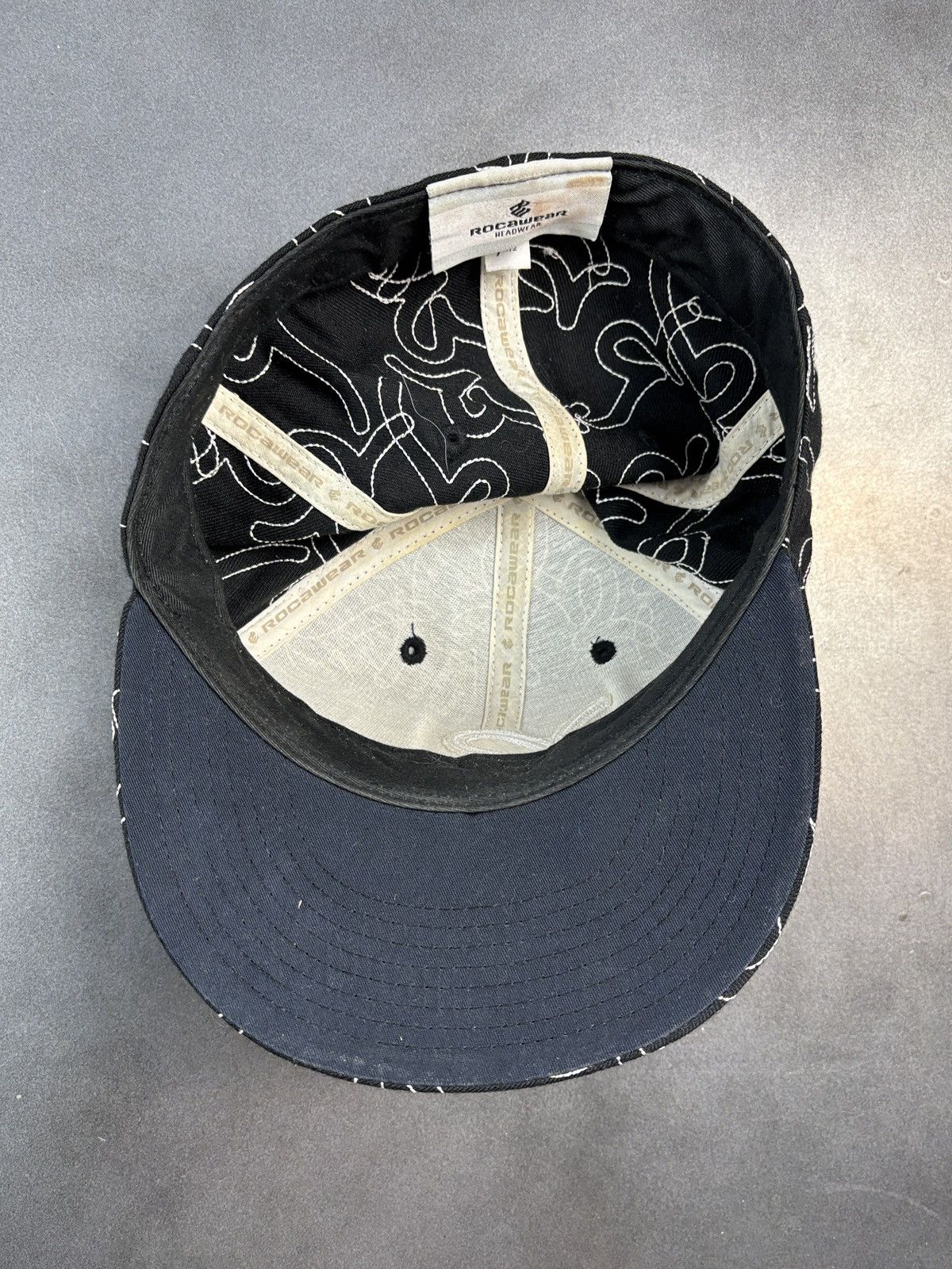 Rocawear × Vintage Vintage Rocawear Fitted Cap 7 1/2 Flat Brim 2000s 1990s Y2K Size ONE SIZE - 7 Thumbnail