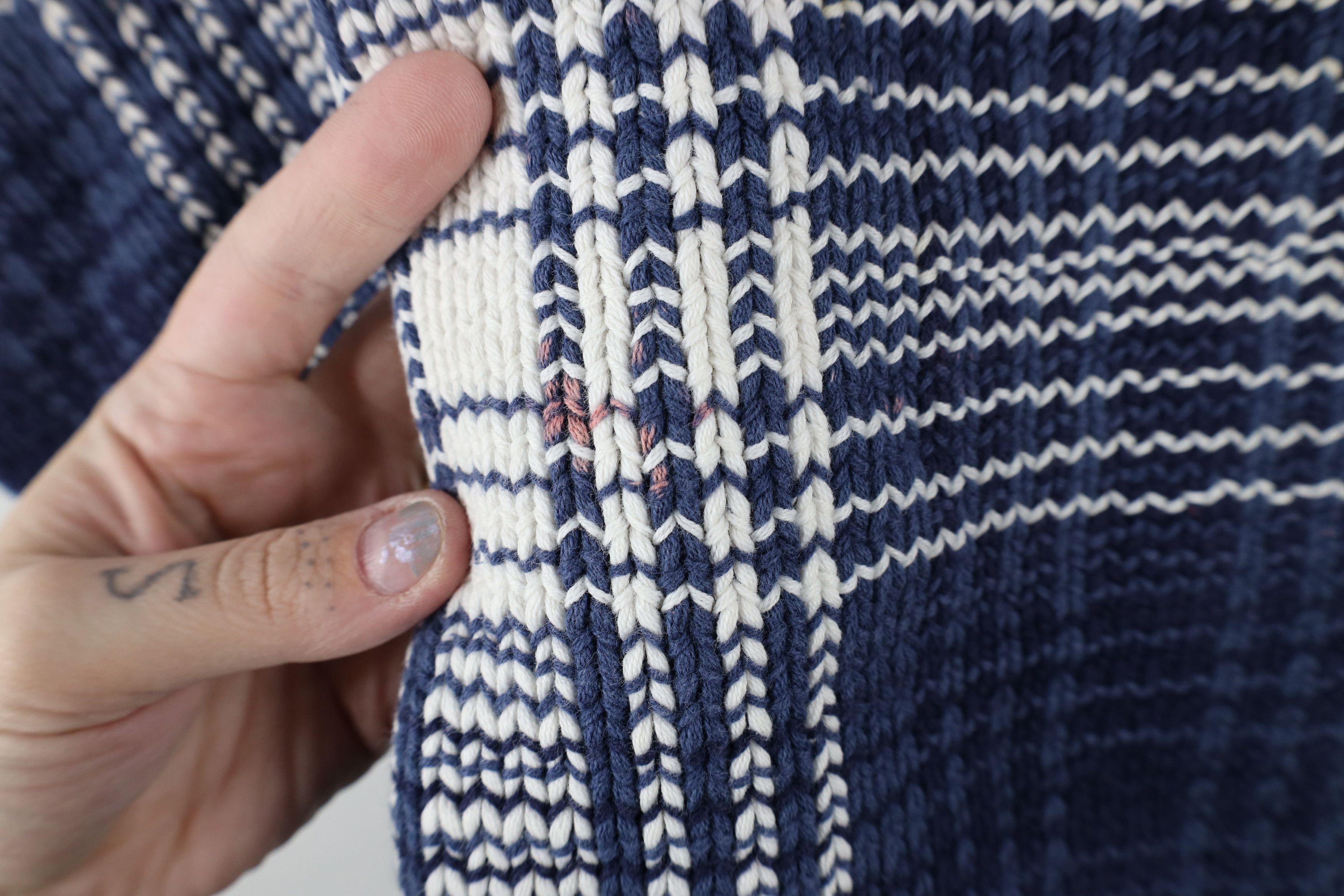 Vintage Vintage 90s Streetwear Chunky Knit Crewneck Sweater Plaid Size US L / EU 52-54 / 3 - 4 Thumbnail