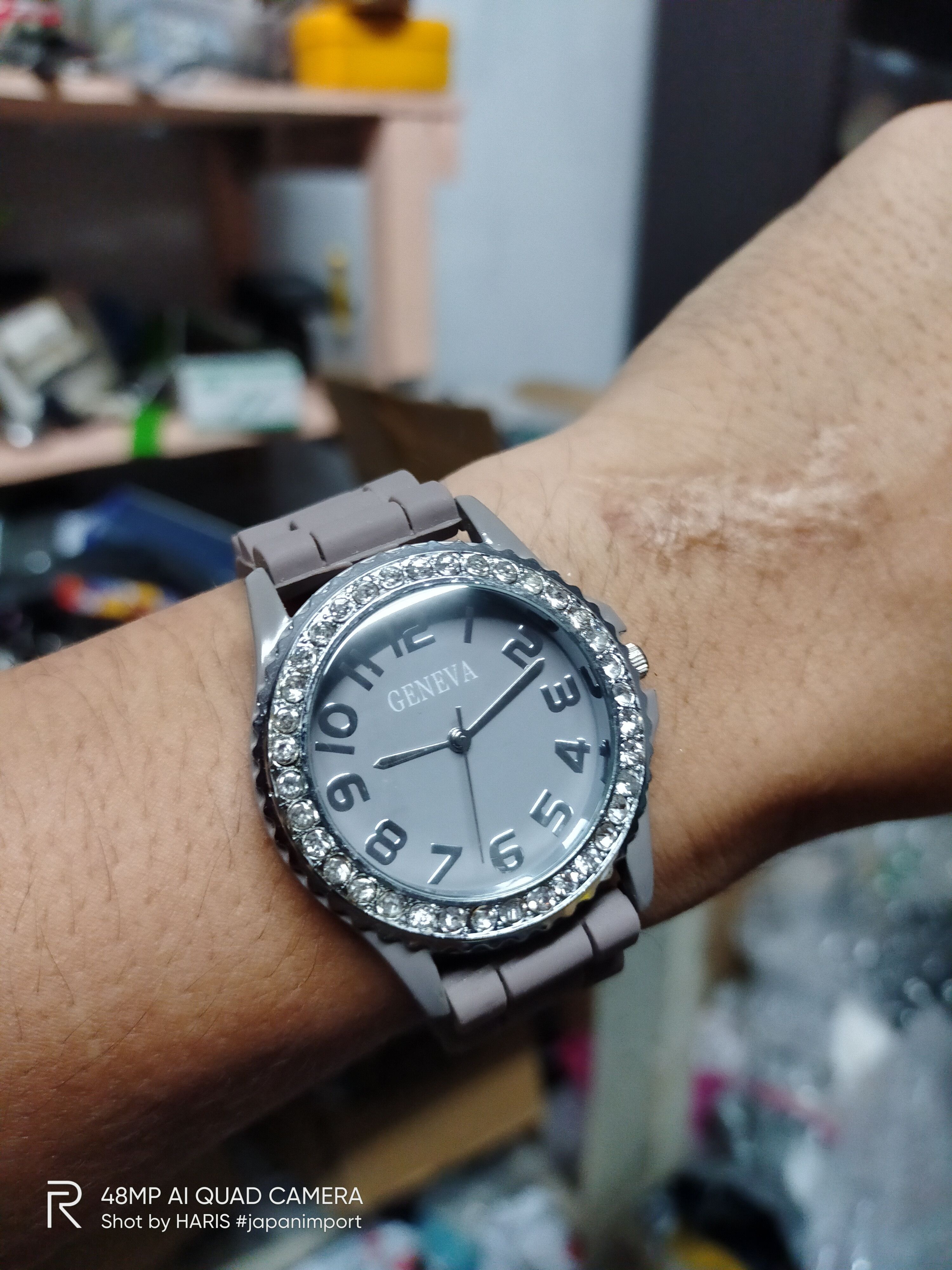image of Vintage x Watch Geneva Quartz Watch Japan Made Design in Grey, Women's