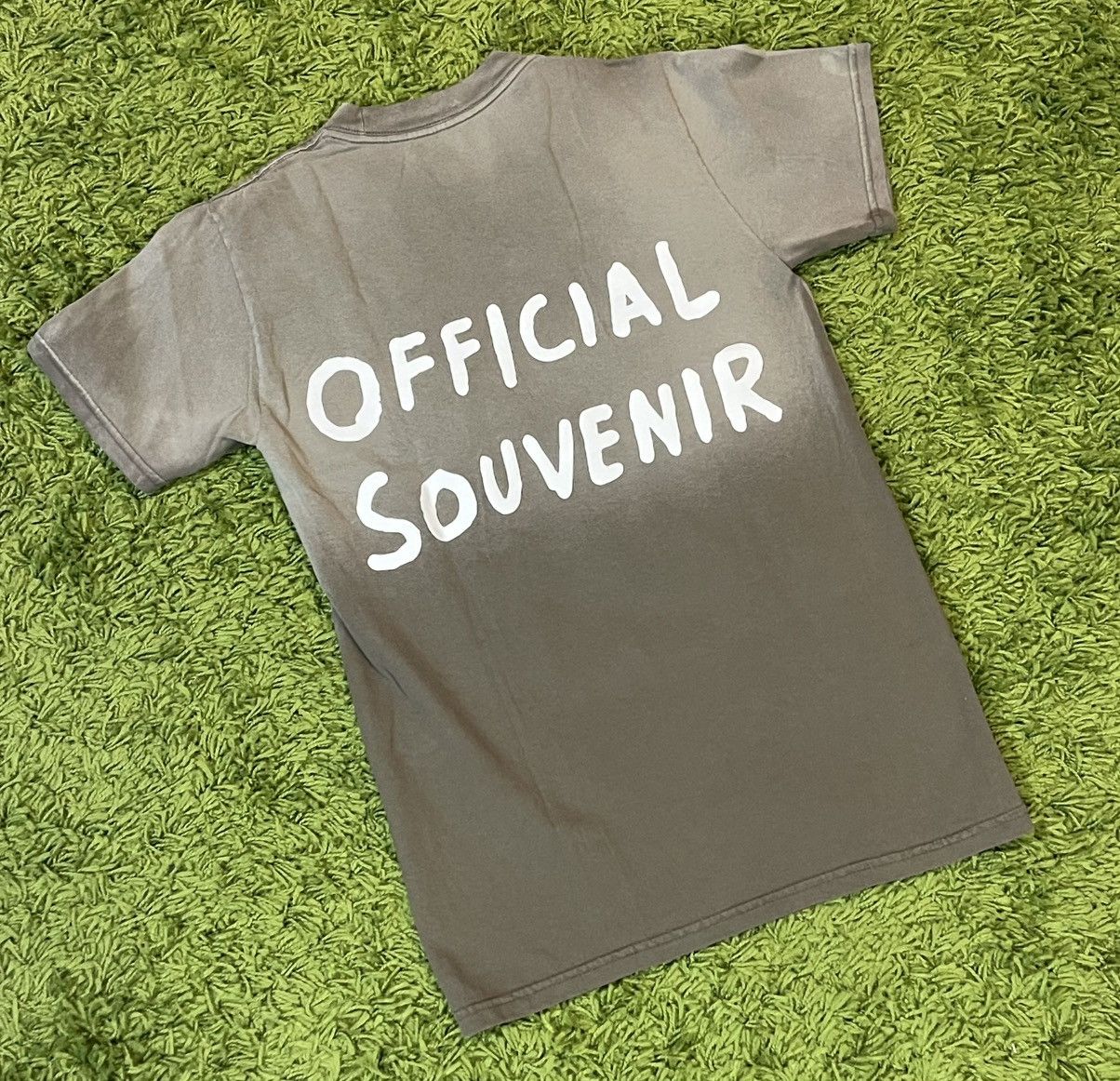 Travis Scott Travis Scott Astroworld 2019 Houston Brown Tee Size Small Size US S / EU 44-46 / 1 - 2 Thumbnail