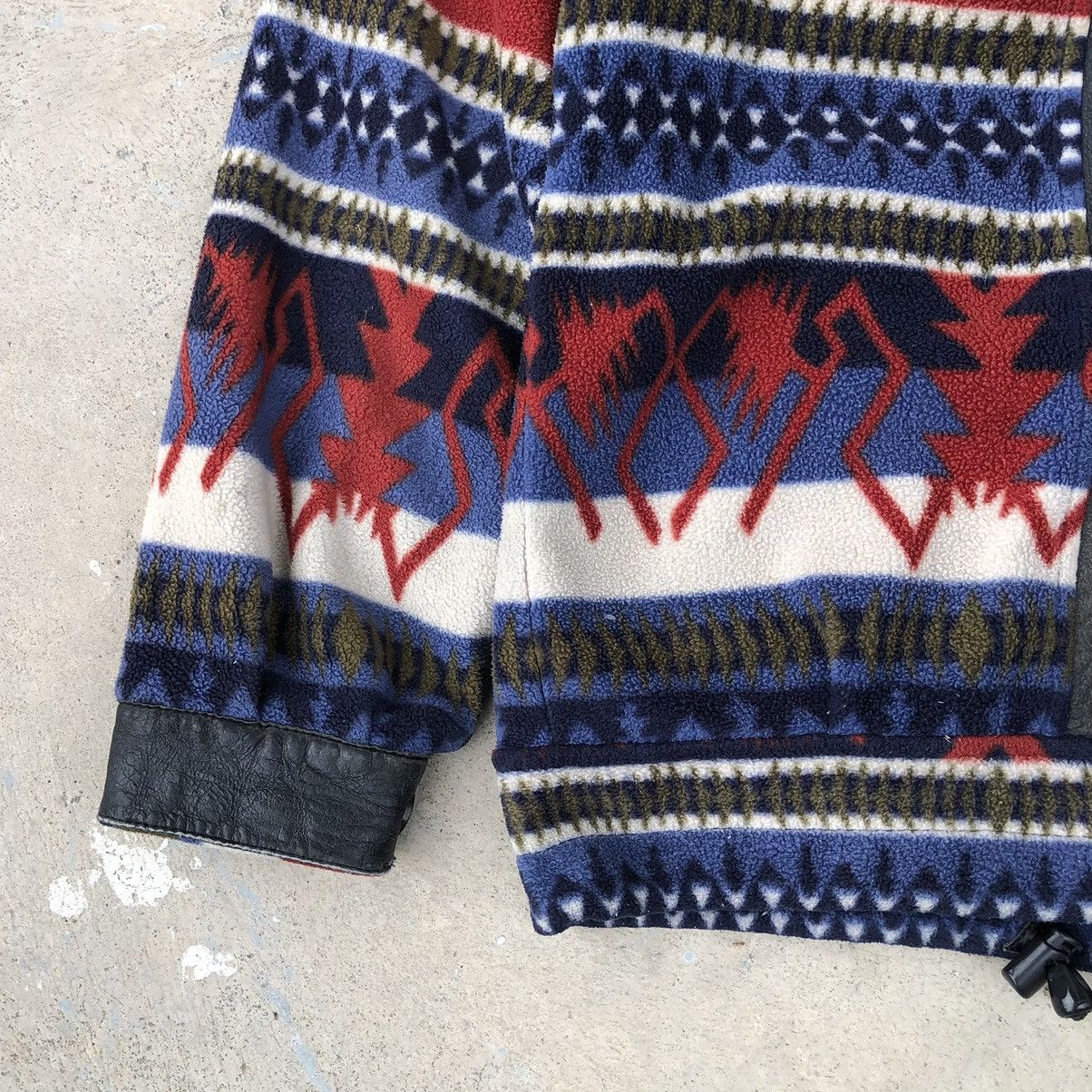 Vintage Vintage NZ Lamb Skim Leather Navajo Pattern Fleece Jacket Size US L / EU 52-54 / 3 - 14 Thumbnail
