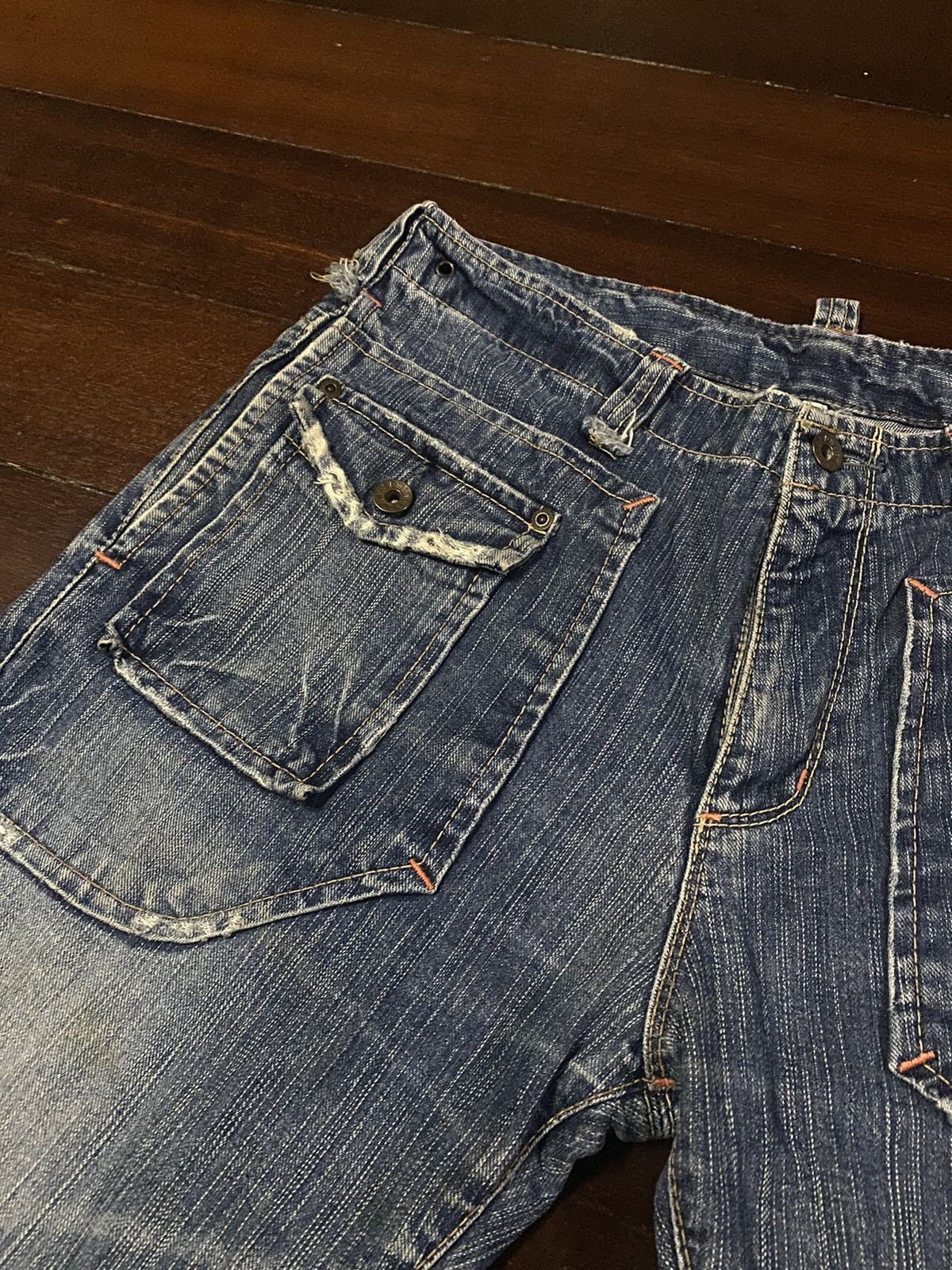 Le Grande Bleu (L.G.B.) AMAZING 🔥🔥 EDWIN MULTI POCKET BUSH CARGO BOOT CUT WIDE LEG Size US 36 / EU 52 - 9 Thumbnail