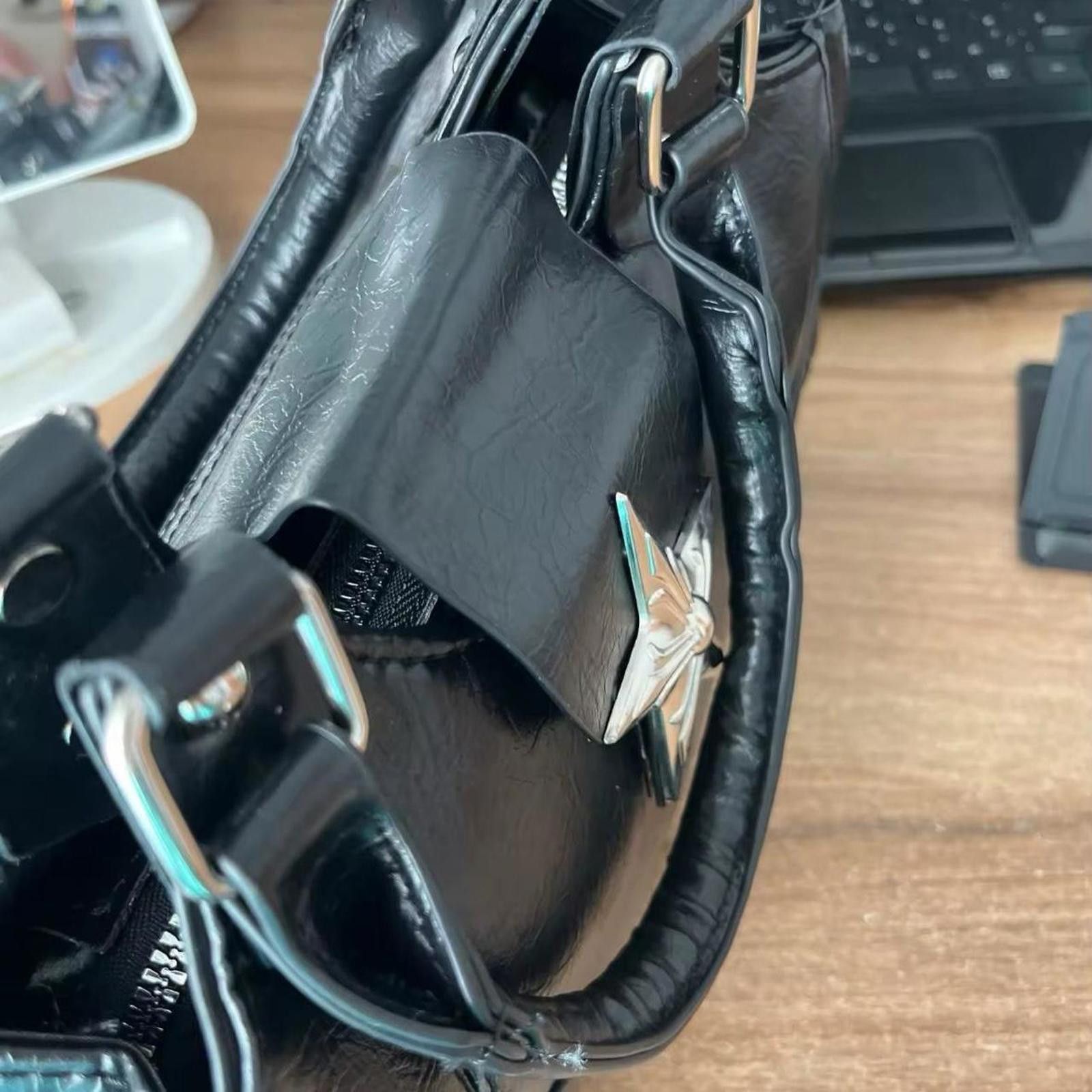 Other Black leather goth bag with silver star detail Size ONE SIZE - 3 Thumbnail