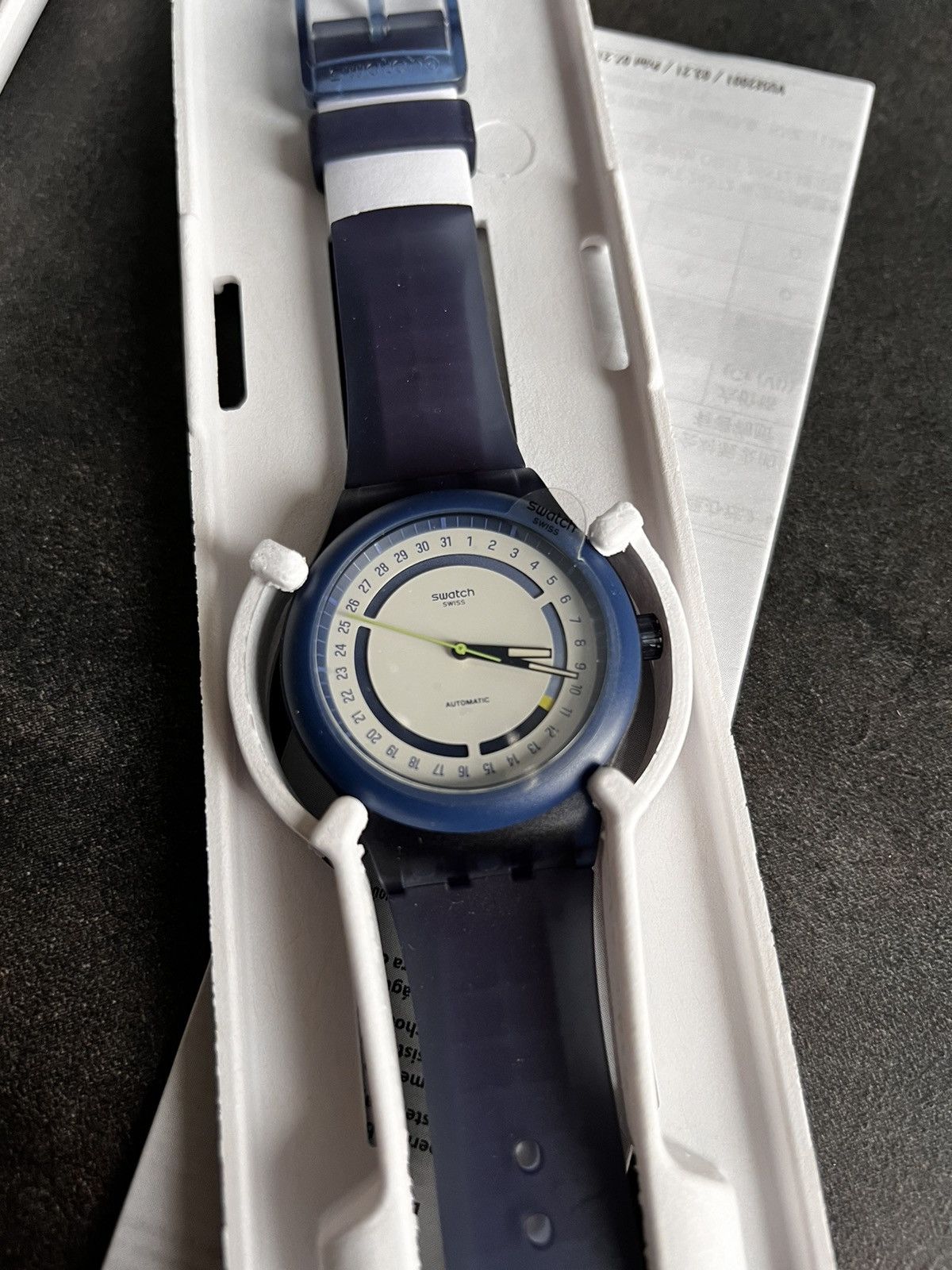 Swatch SWATCH SISTEM51 HODINKEE STOPLIGHT NEON REMIX Size ONE SIZE - 1 Thumbnail