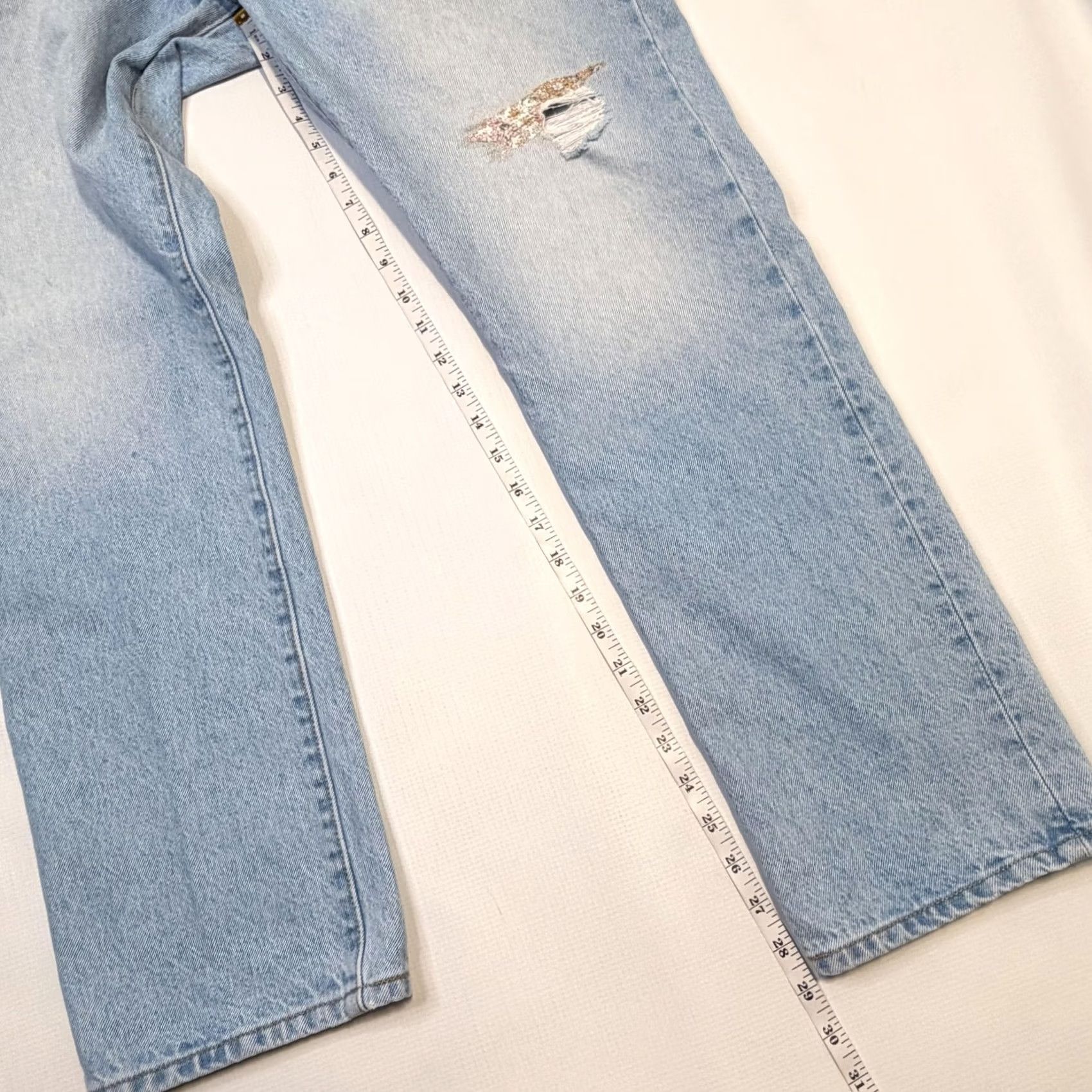 Levi's Levi's 501 150th Anniversary Edition Jeans Mens 32x30 Blue Light Wash Button Fly Denim Straight Size US 32 / EU 48 - 3 Thumbnail