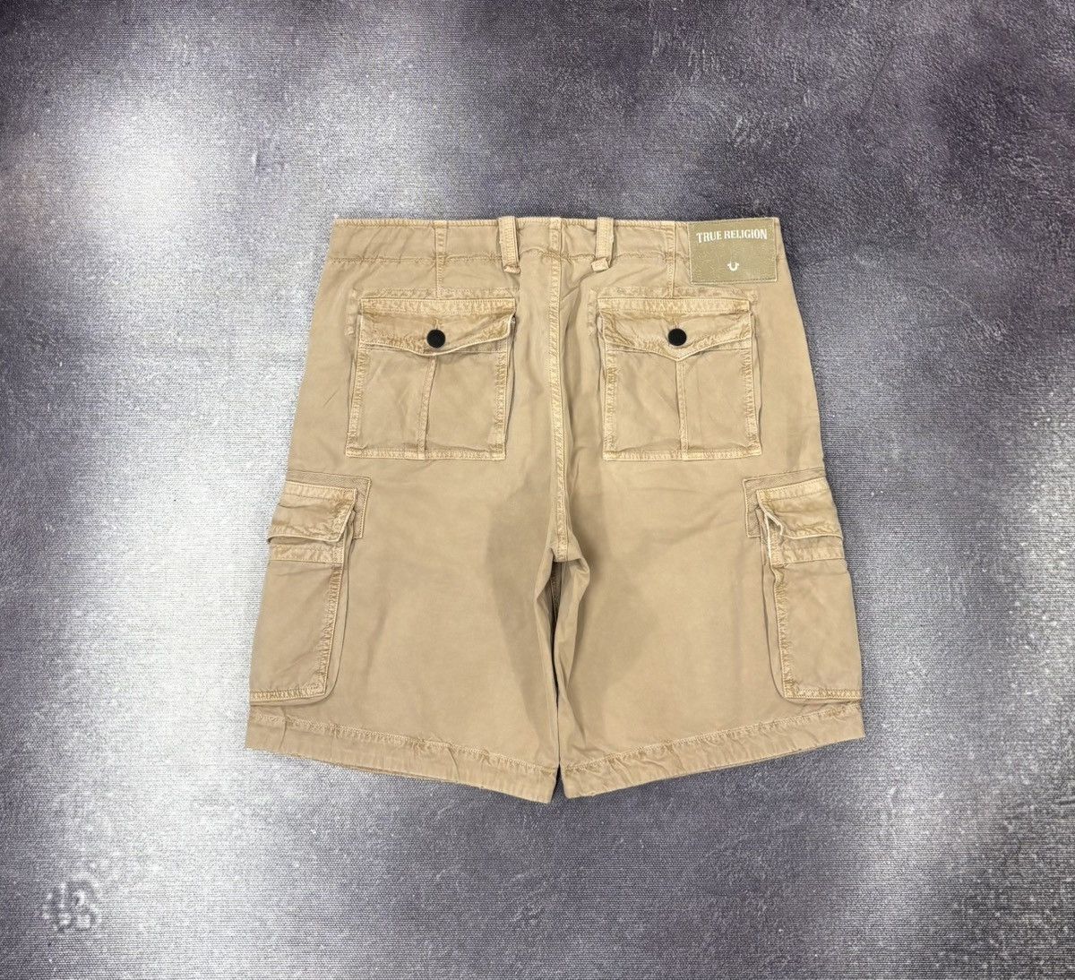 True Religion True Religion Bermuda Long Men’s Hype Baggy Cargo Shorts Size US 38 / EU 54 - 2 Thumbnail