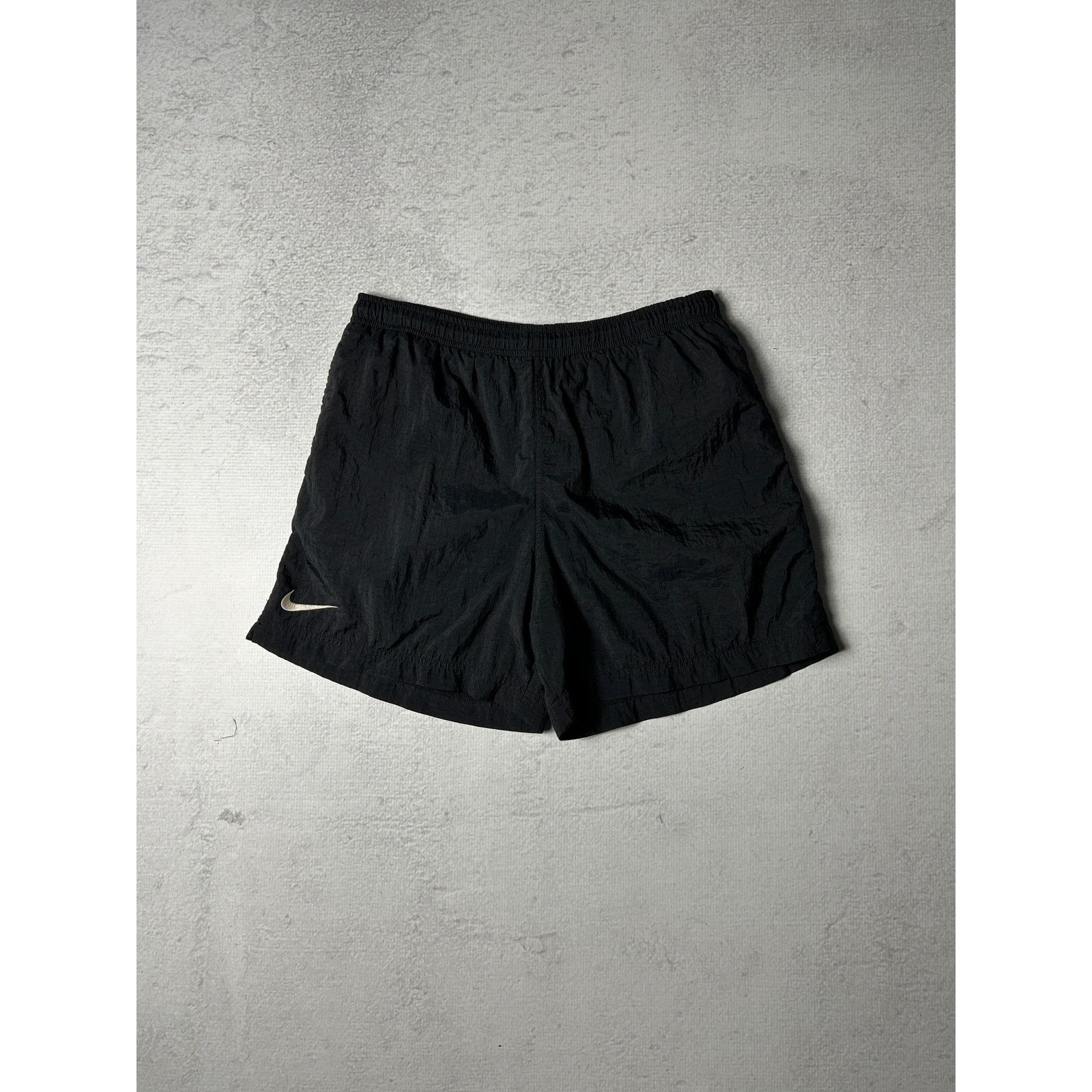 Nike Vintage 90s Nike Black Athletic Shorts - Men's Small Size US 30 / EU 46 - 1 Thumbnail