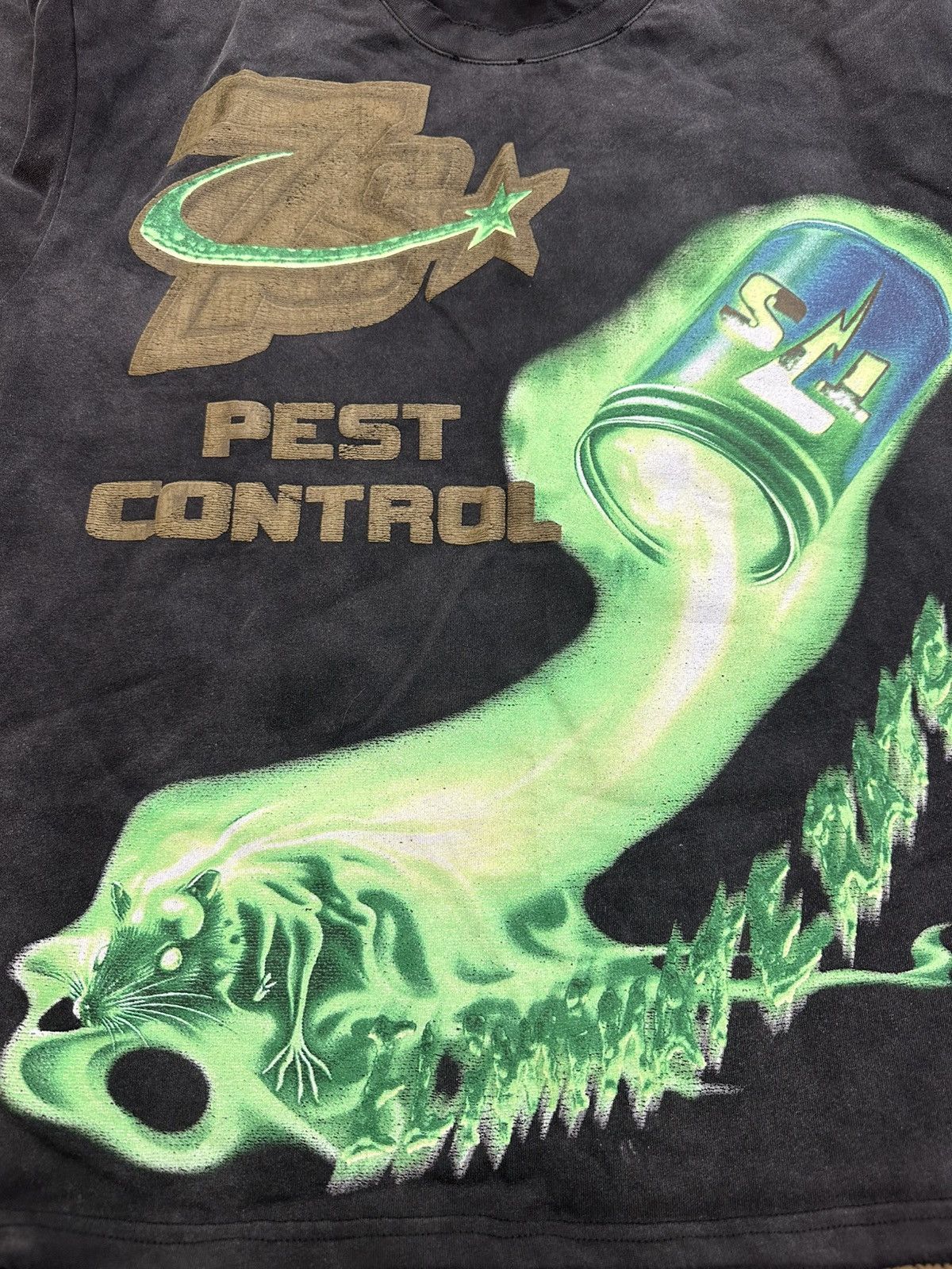 Other Triple Sevens "Pest Control" Tee in Black. Size US S / EU 44-46 / 1 - 9 Thumbnail