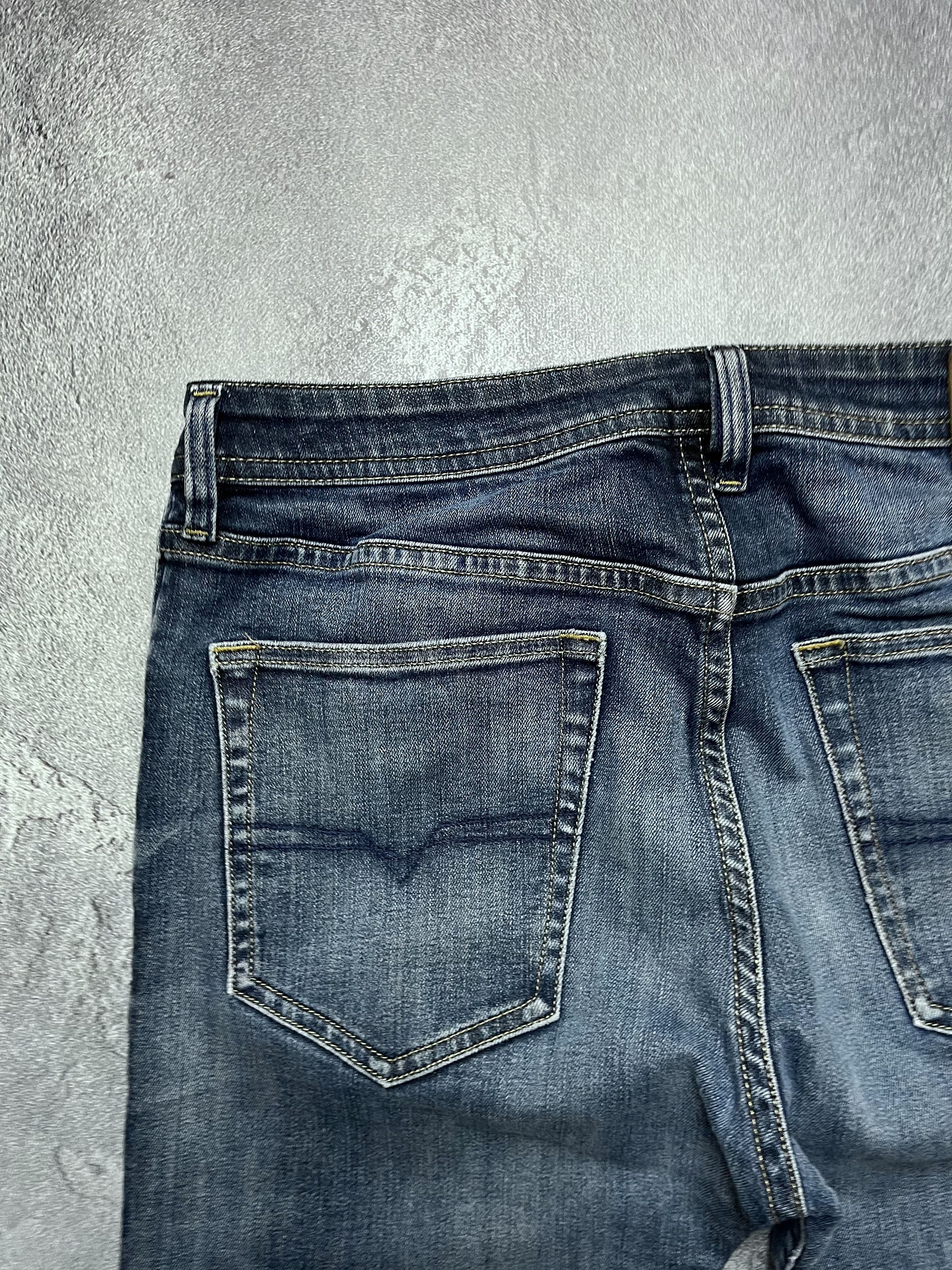 Diesel Vintage Jeans Diesel Industry Bootcut Flared Big Logo Y2K Size US 32 / EU 48 - 3 Thumbnail