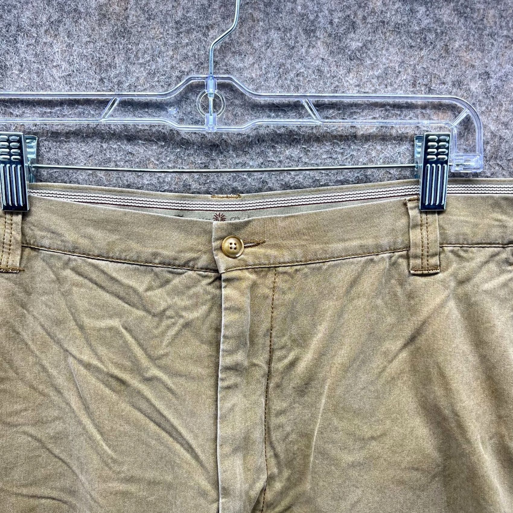 Tommy Bahama Tommy Bahama Shorts Mens 42 Khaki Chino Flat Front Beige Cotton Silk Canvas Size US 42 / EU 58 - 3 Thumbnail