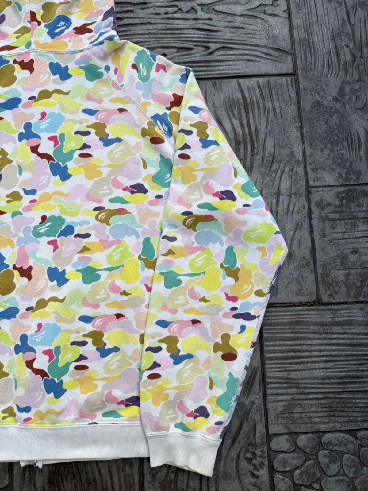 Bape OG 2000s BAPE Candy Camo Fullzip Hoodie Nigo Era "L" Size US L / EU 52-54 / 3 - 20 Thumbnail