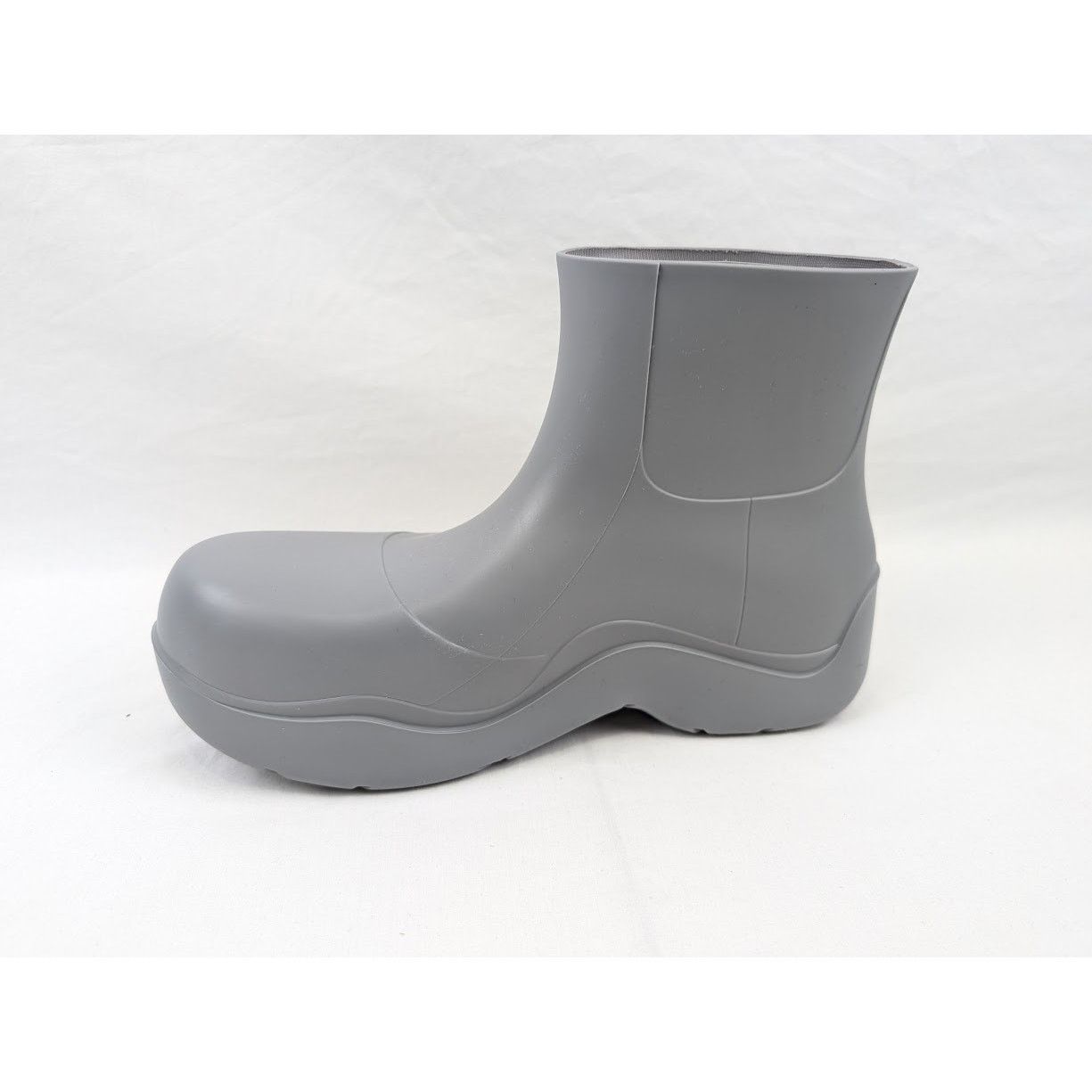 Bottega Veneta o1rshd1 Rubber Matt Puddle Boots in Vapor Size US 11 / EU 44 - 10 Thumbnail