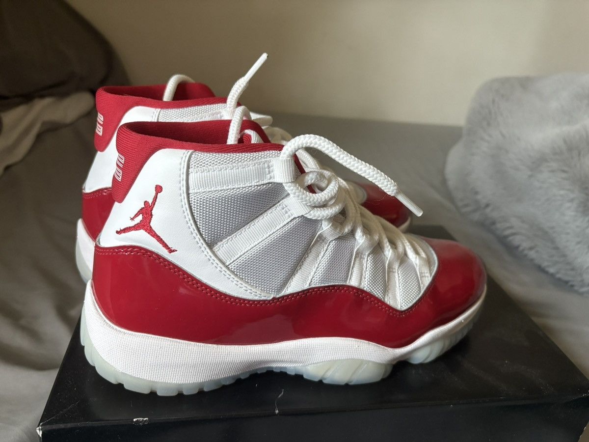 Jordan Brand Jordan 11 cherry Size US 9 / EU 42 - 8 Thumbnail