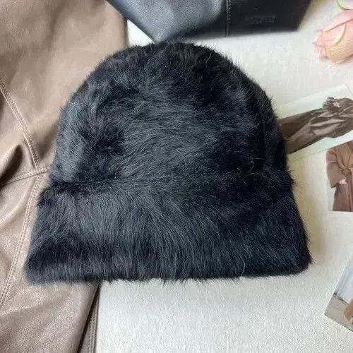 Japanese Brand Akitsuma x oue Fashion Fluffy Rabbit Fur Beanie Hat Size ONE SIZE - 2 Thumbnail