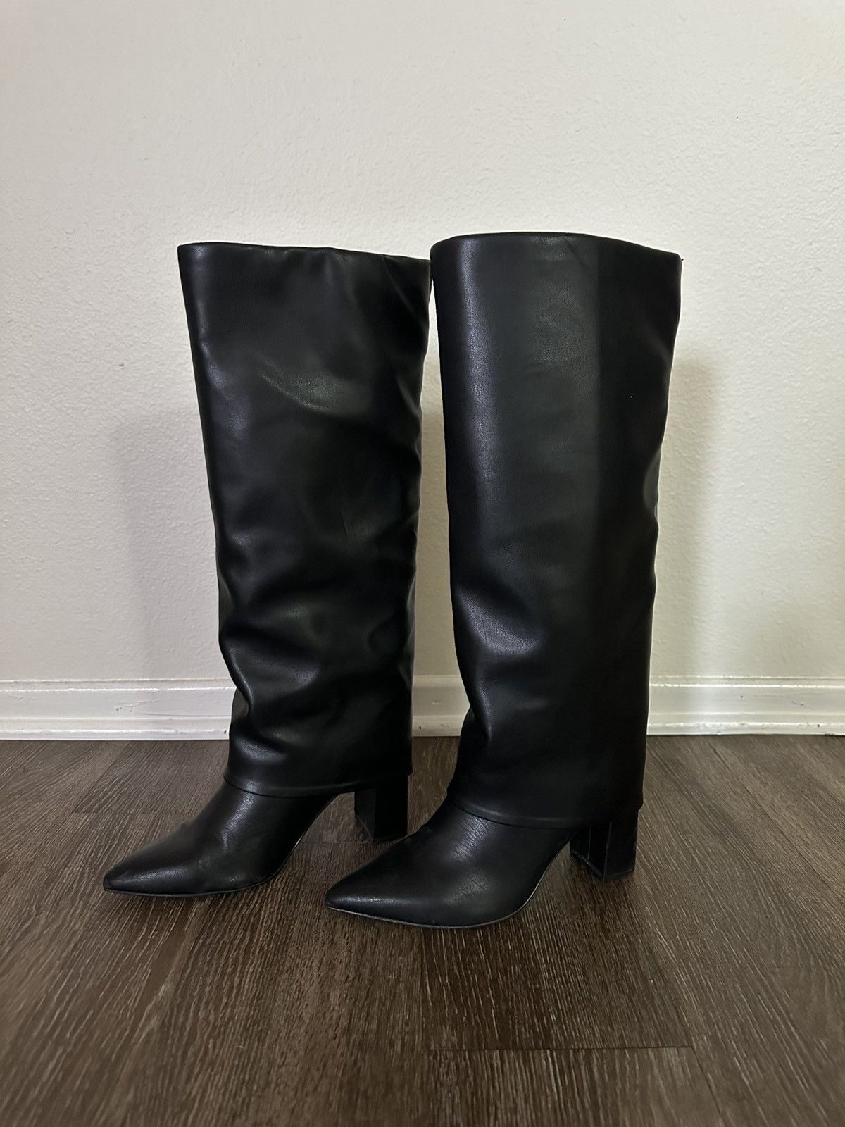 Marc Fisher Foldover knee high black boots leather Size US 7.5 / IT 37.5 - 1 Thumbnail