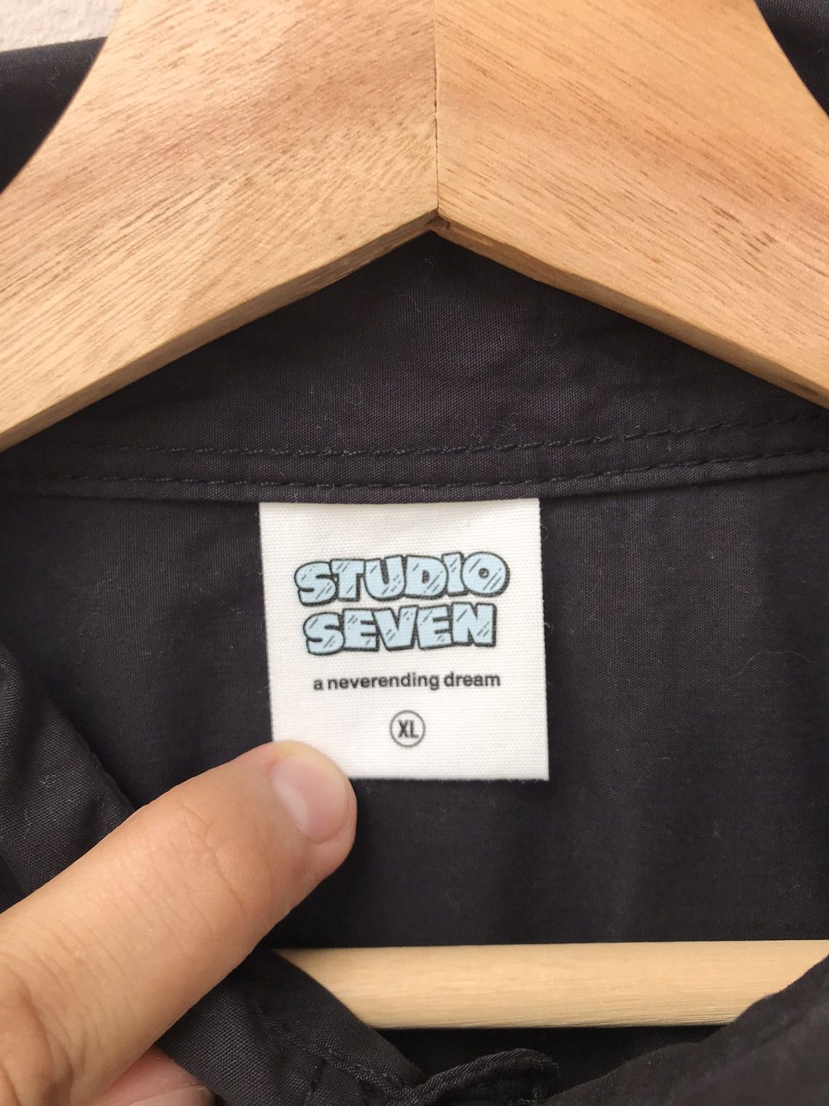 Studio Seven Studio Seven by Gu Patches Button Up Shirt Size US XL / EU 56 / 4 - 6 Thumbnail