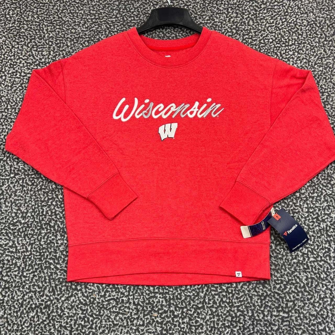 Other Wisconsin Badgers Sweatshirt Women M Pullover Long Sleeve Size M / US 6-8 / IT 42-44 - 1 Thumbnail