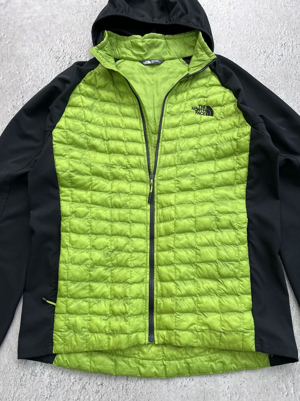 The North Face × Vintage The North Face Thermoball Eco Men's Hooded Puff Jacket Size US L / EU 52-54 / 3 - 4 Thumbnail