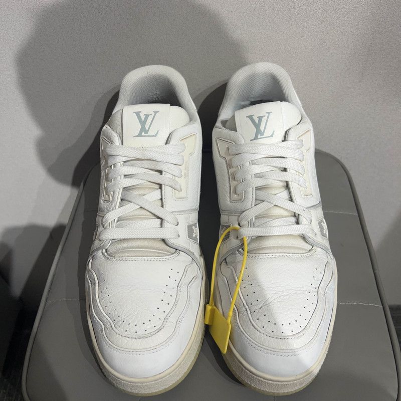 Louis Vuitton Louis Vuitton Trainer Sneakers in White Leather - Size US 8 / EU 41 - 2 Thumbnail